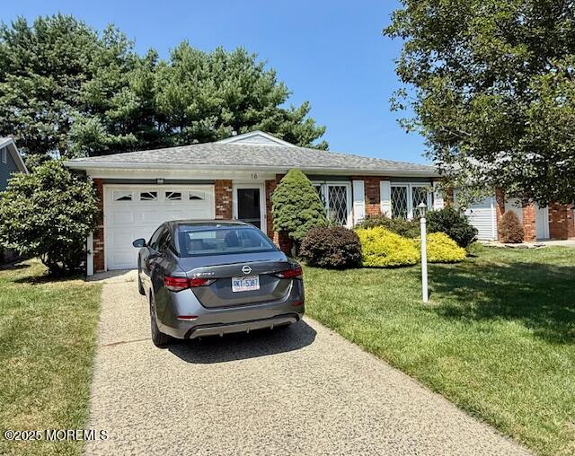 18 Meadowbrook Road, Brick