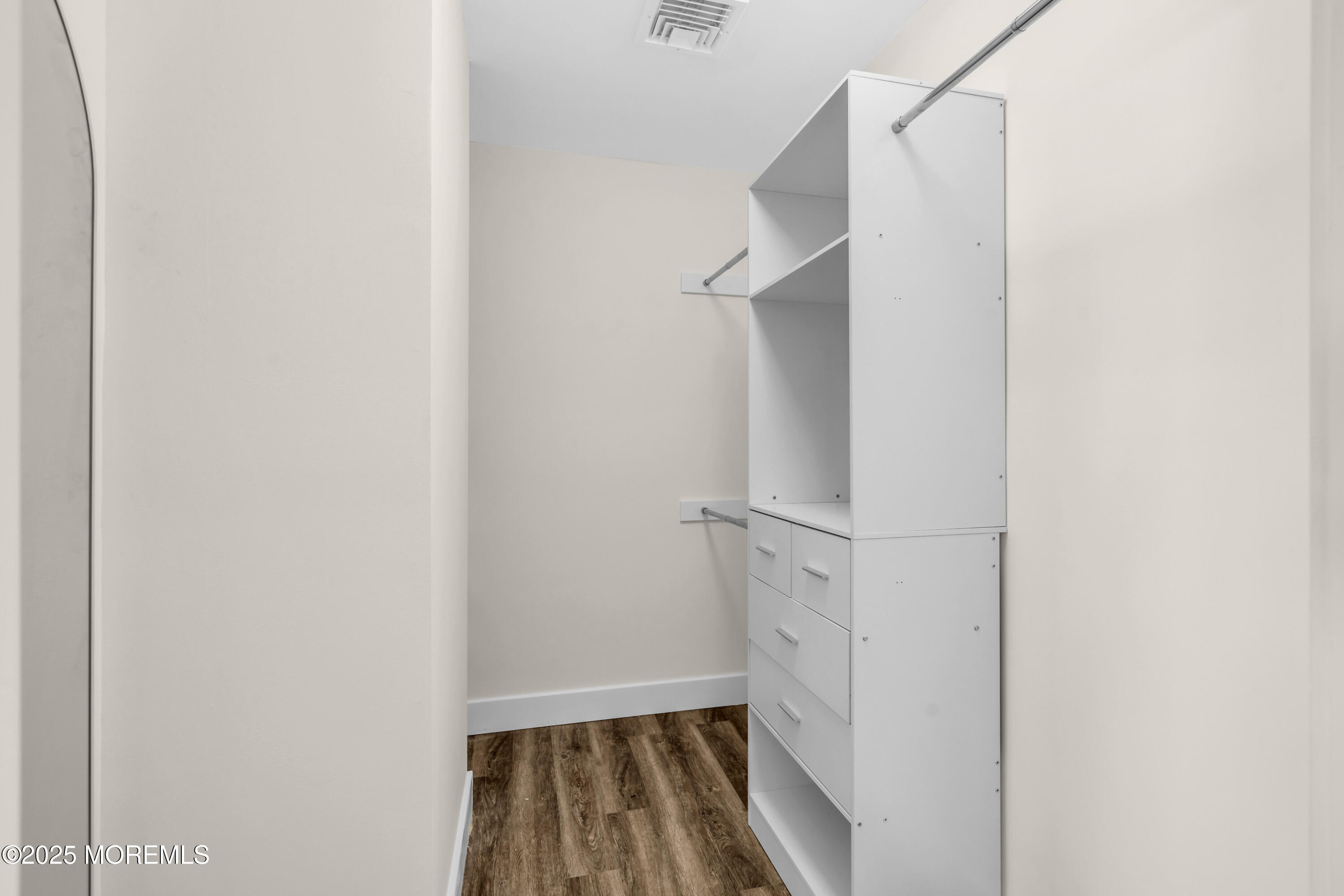 148 Compass Road