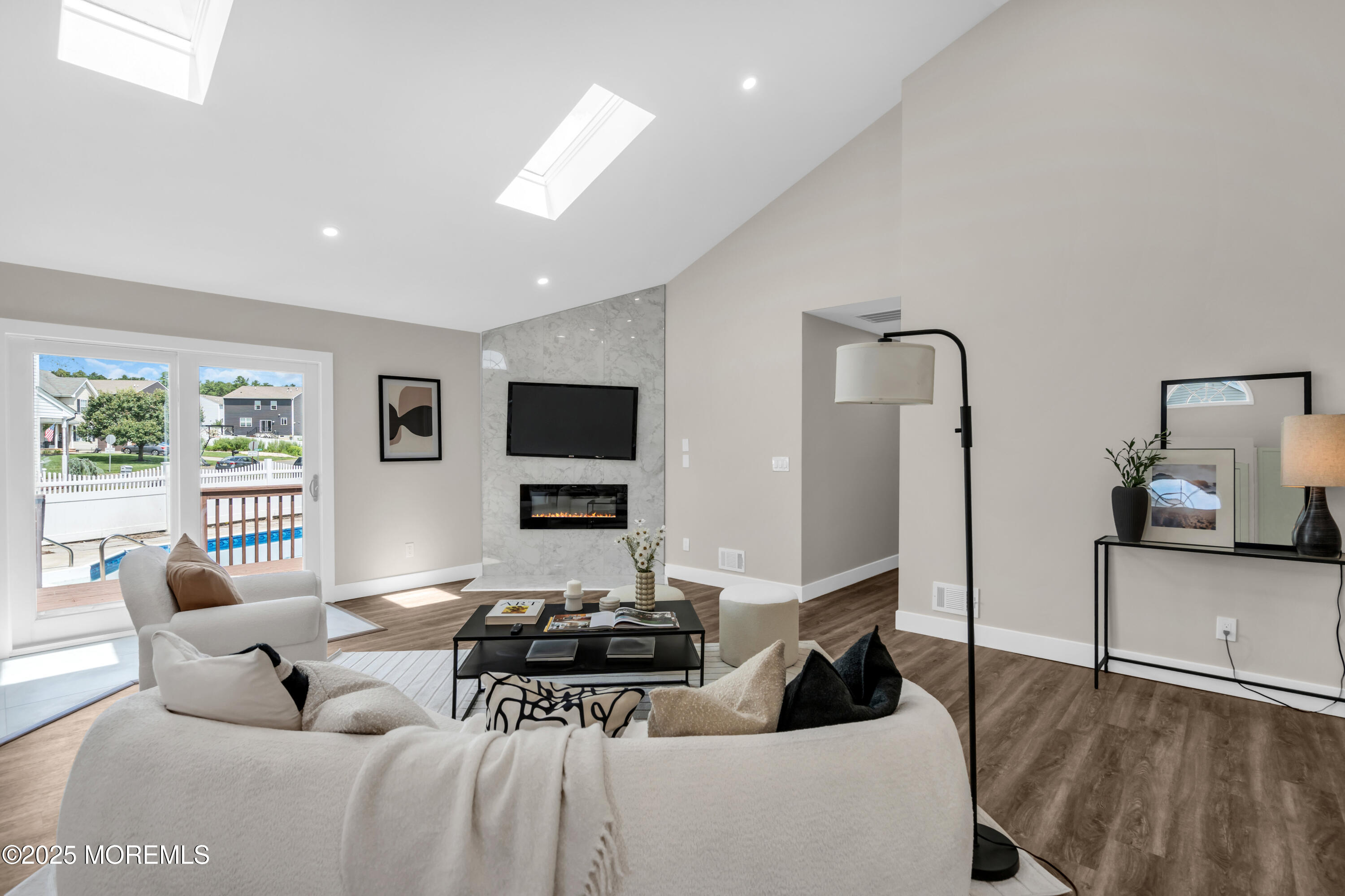 148 Compass Road