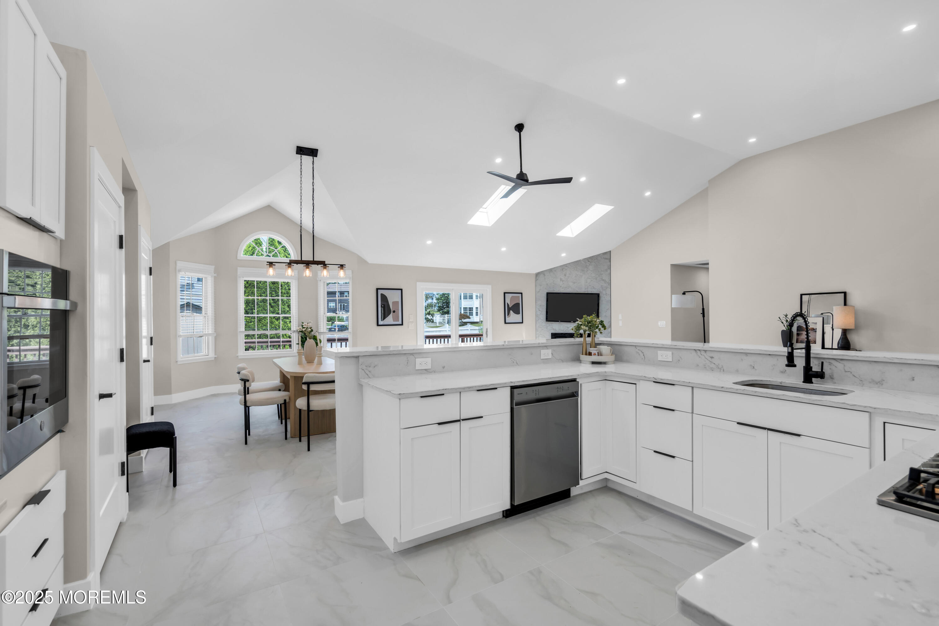 148 Compass Road