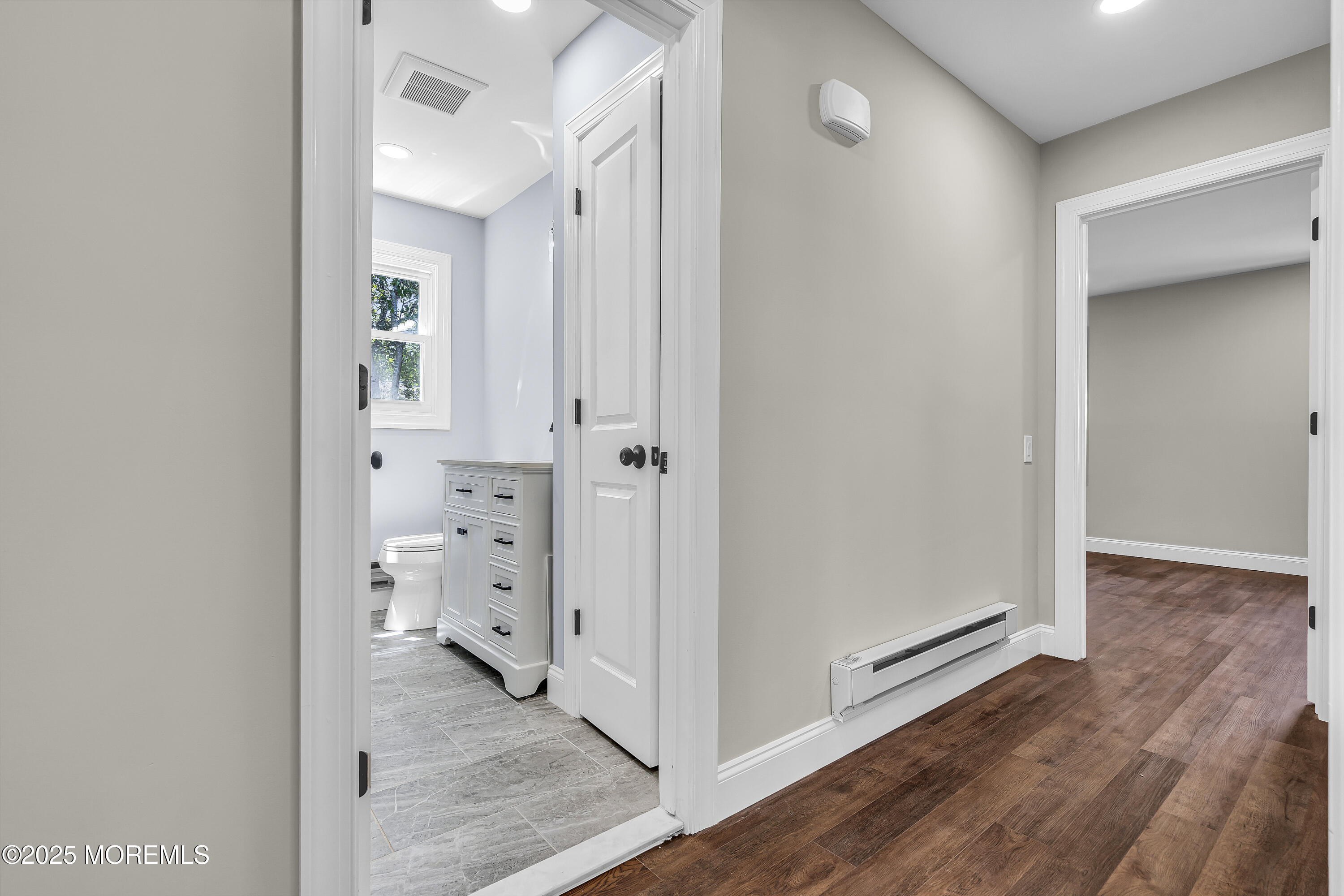 53 Chelsea Drive, 73