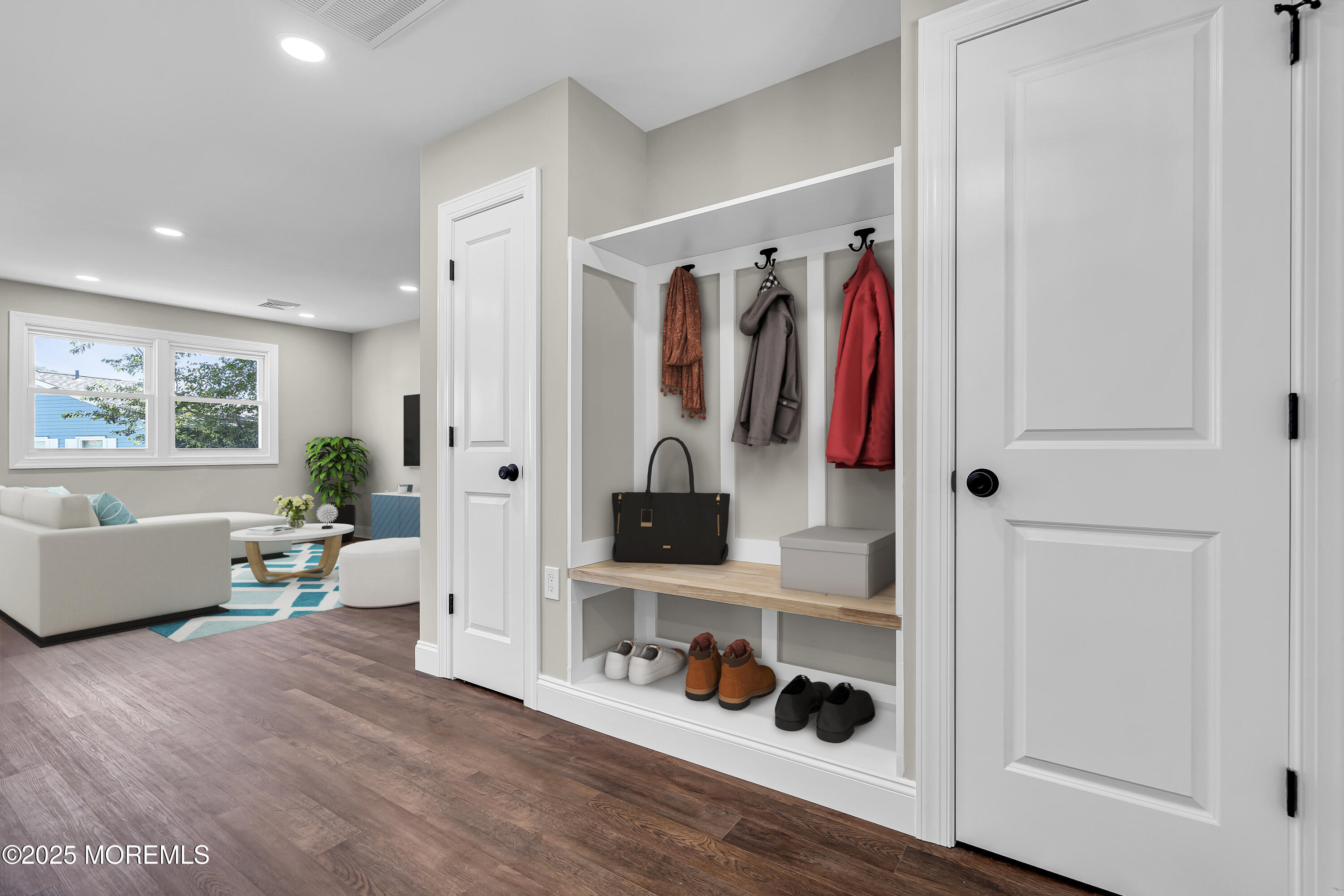 53 Chelsea Drive, 73