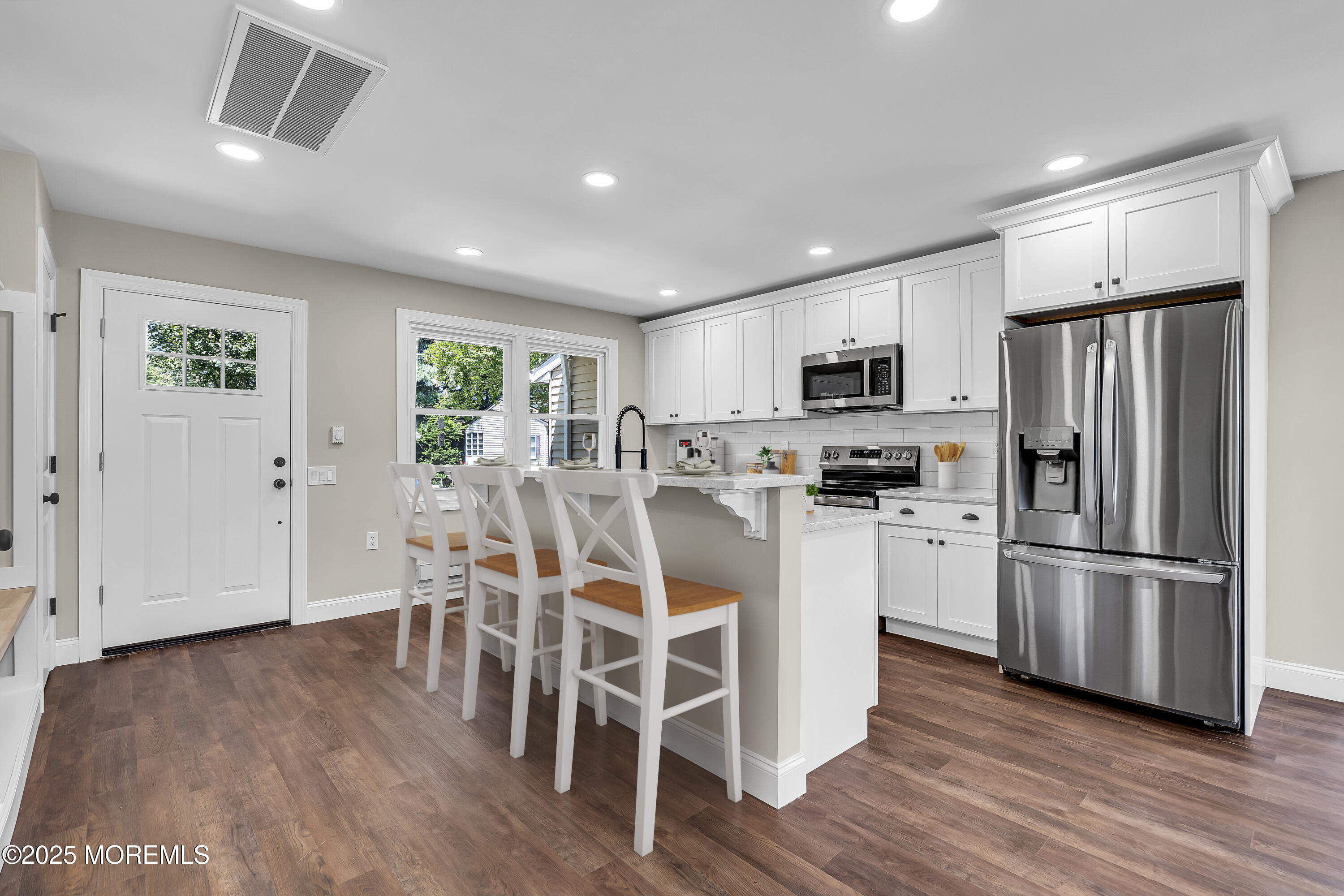 53 Chelsea Drive, 73