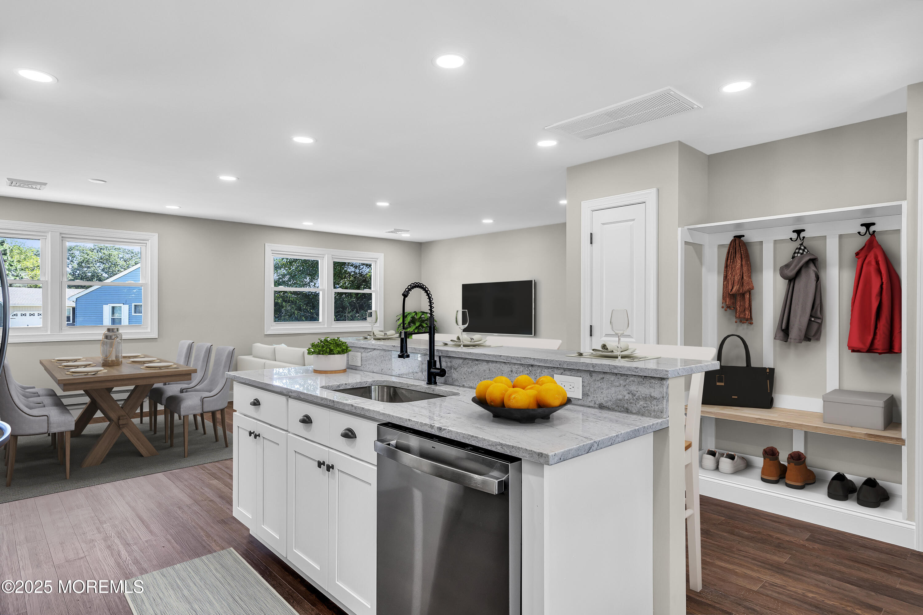 53 Chelsea Drive, 73