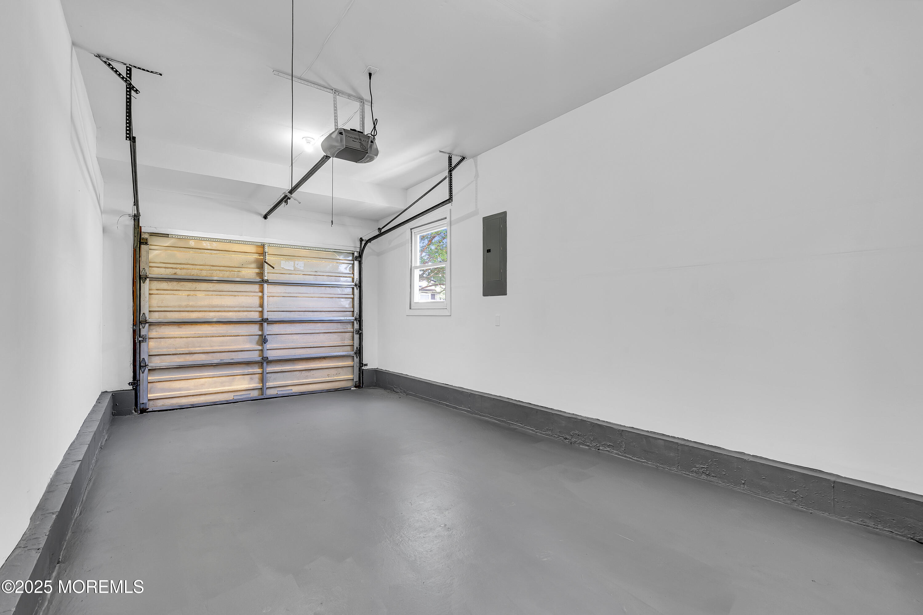 53 Chelsea Drive, 73