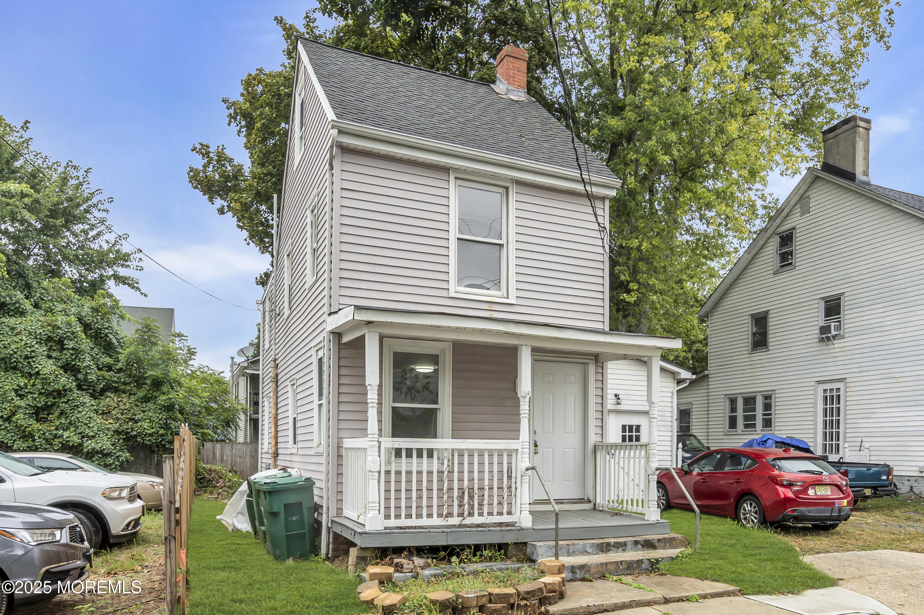 7 Front Street