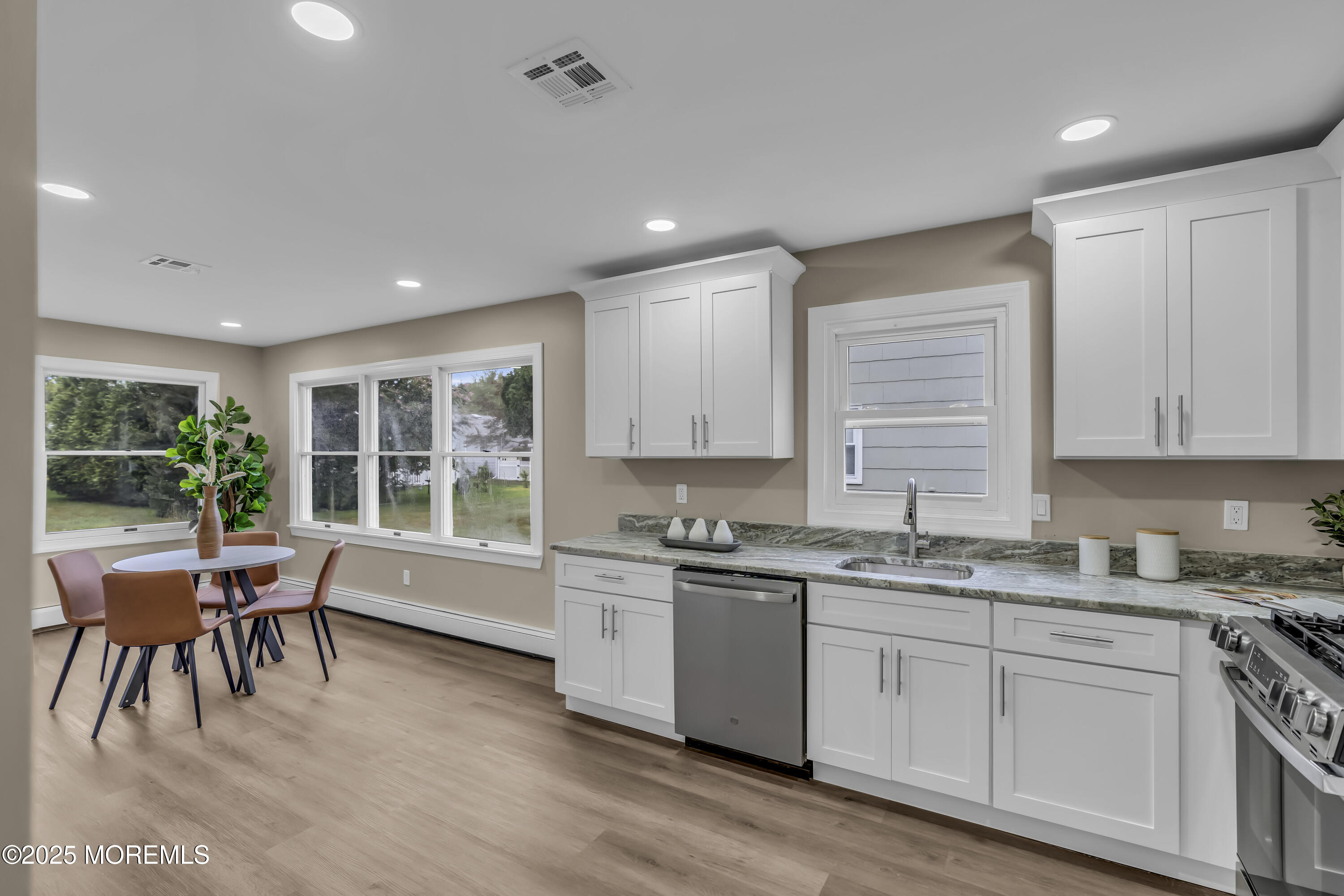 18 Gower Road, Toms River