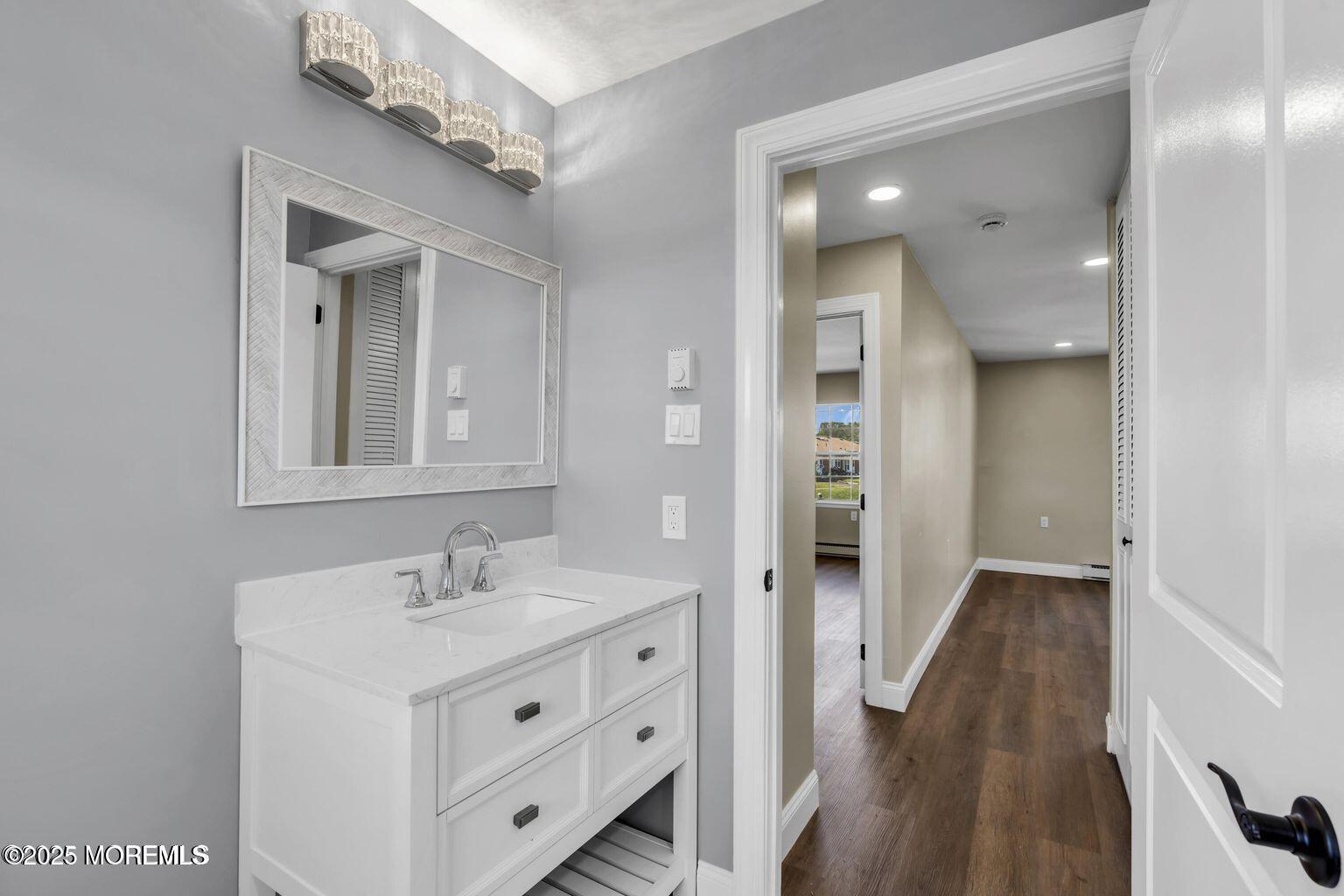 1146B Argyll Circle B