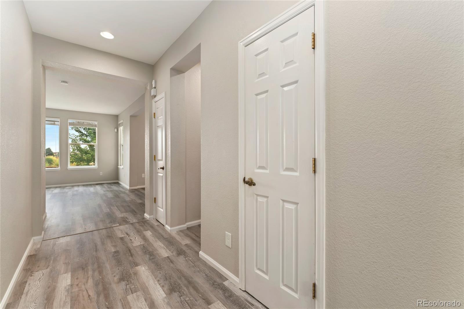 16580 E 104th Place