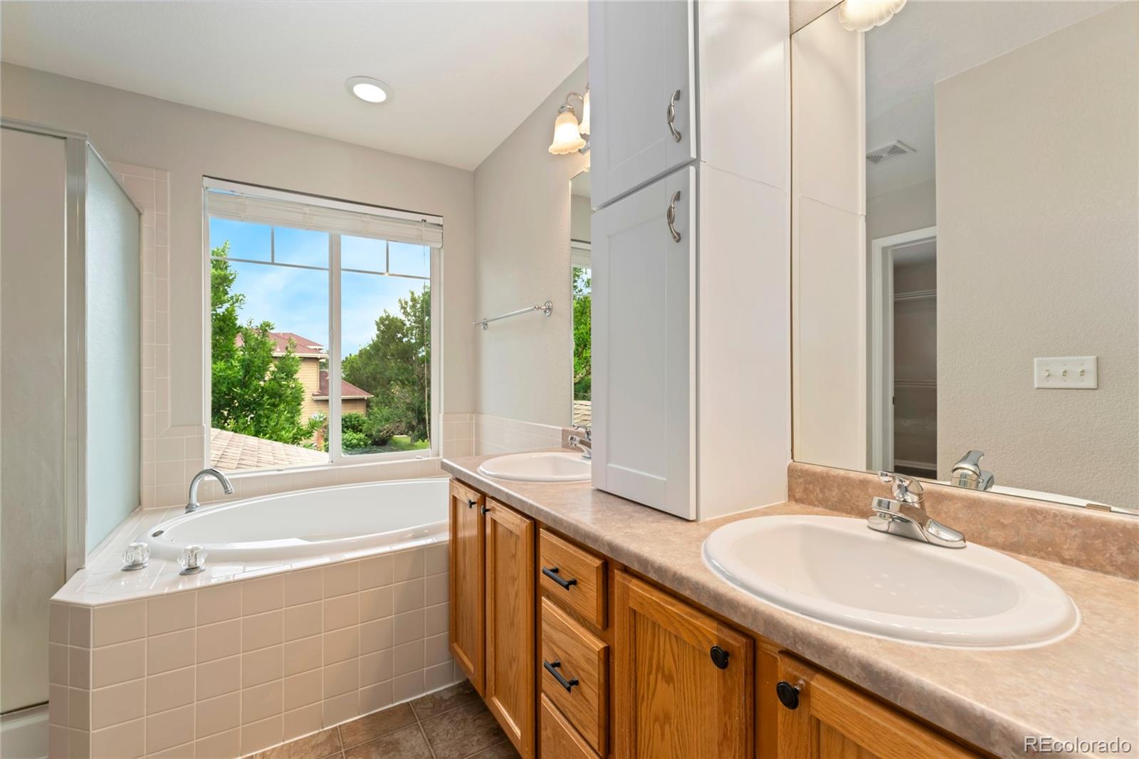 16580 E 104th Place
