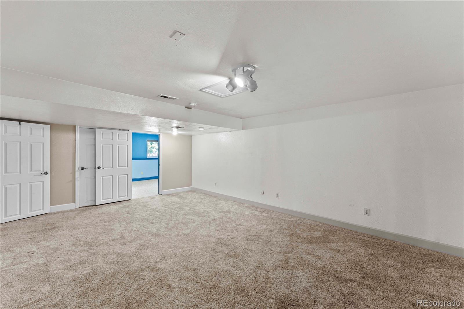 8033 Marshall Circle