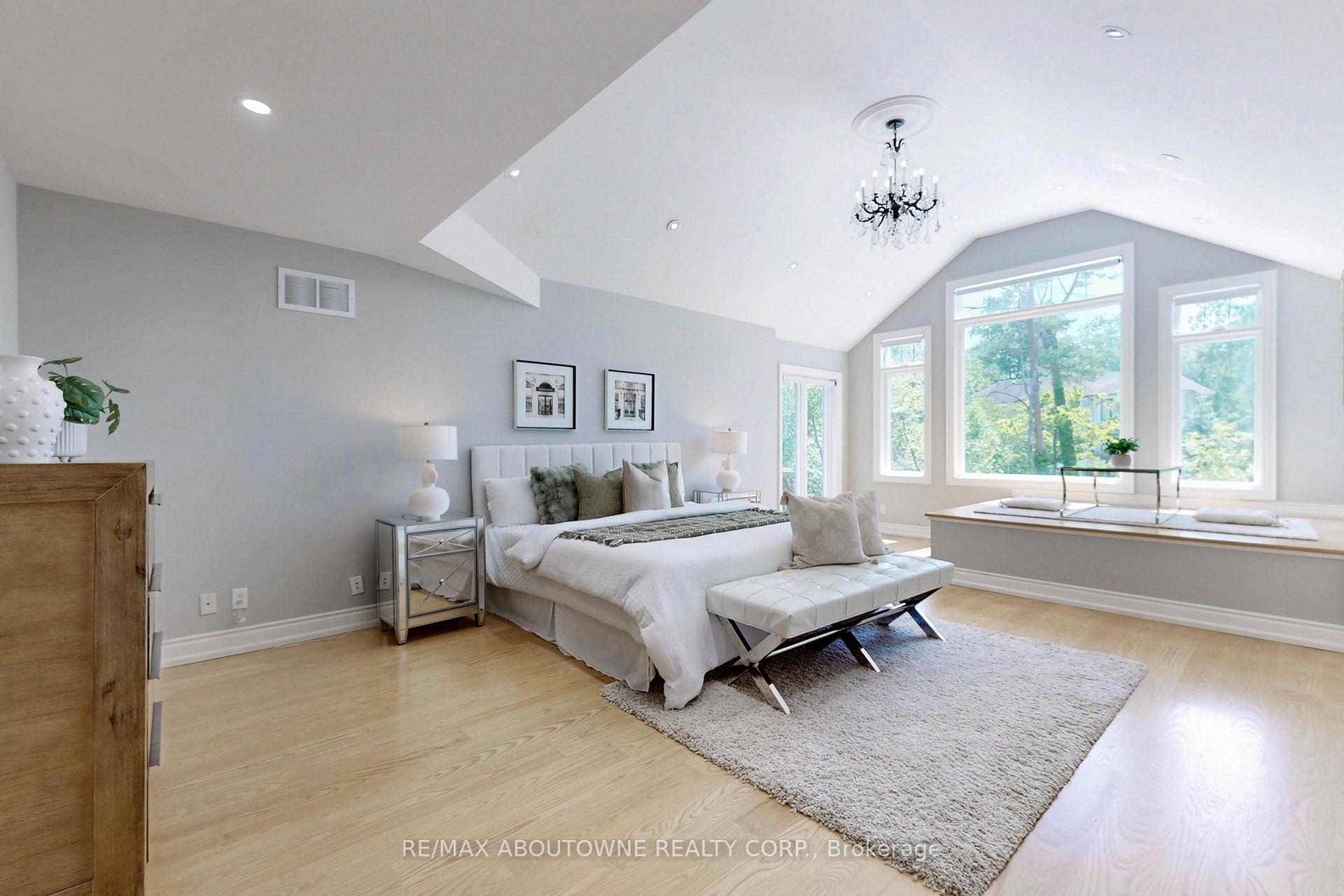 152 Elton Park Road