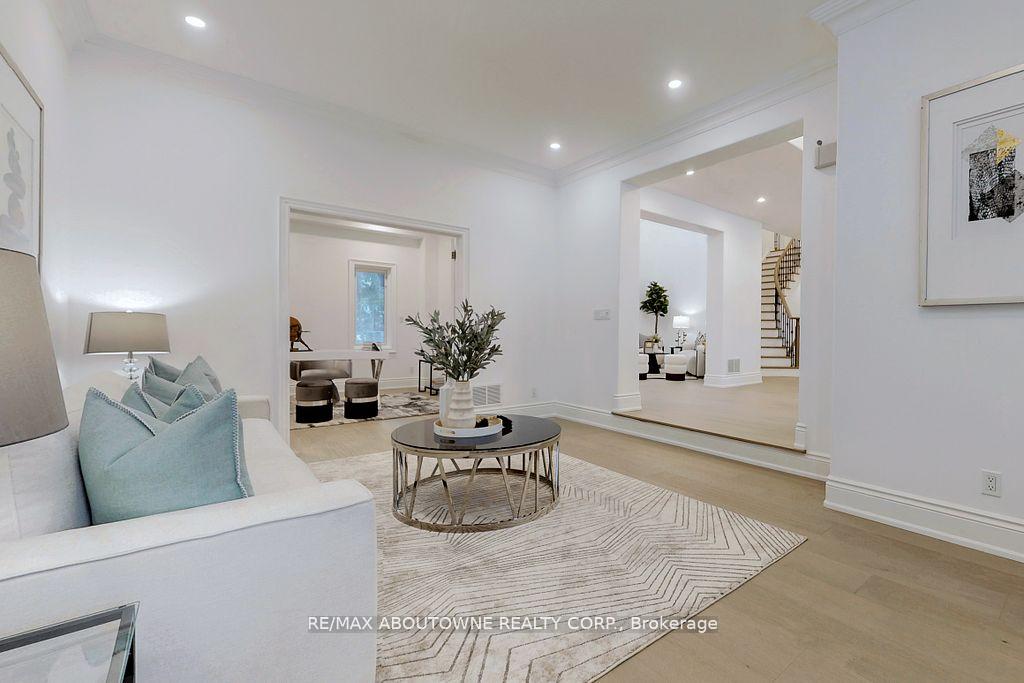 116 Parkwood Court