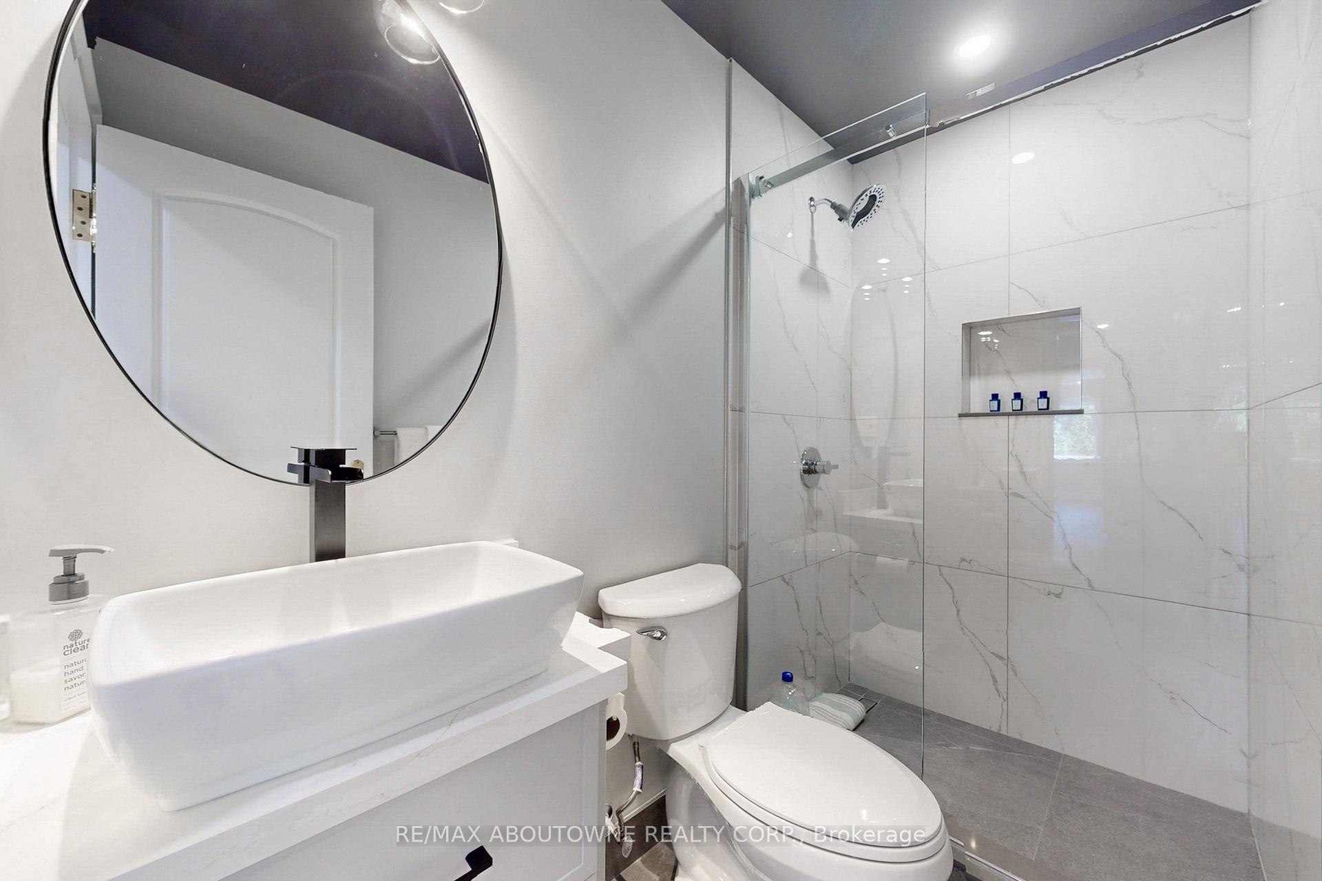 152 Elton Park Road