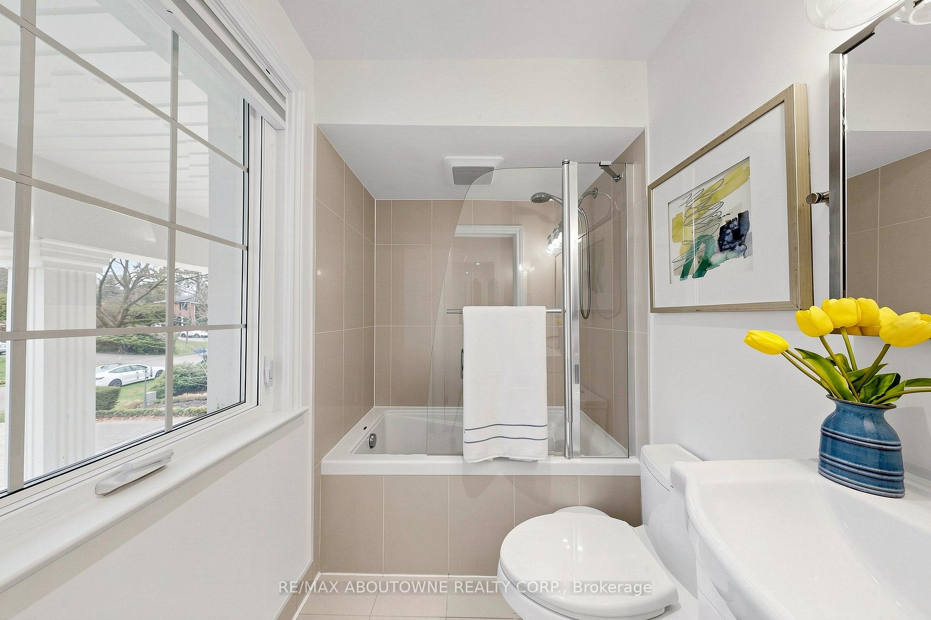 1316 Cambridge Drive