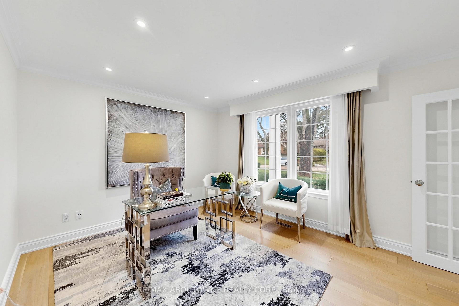 1316 Cambridge Drive