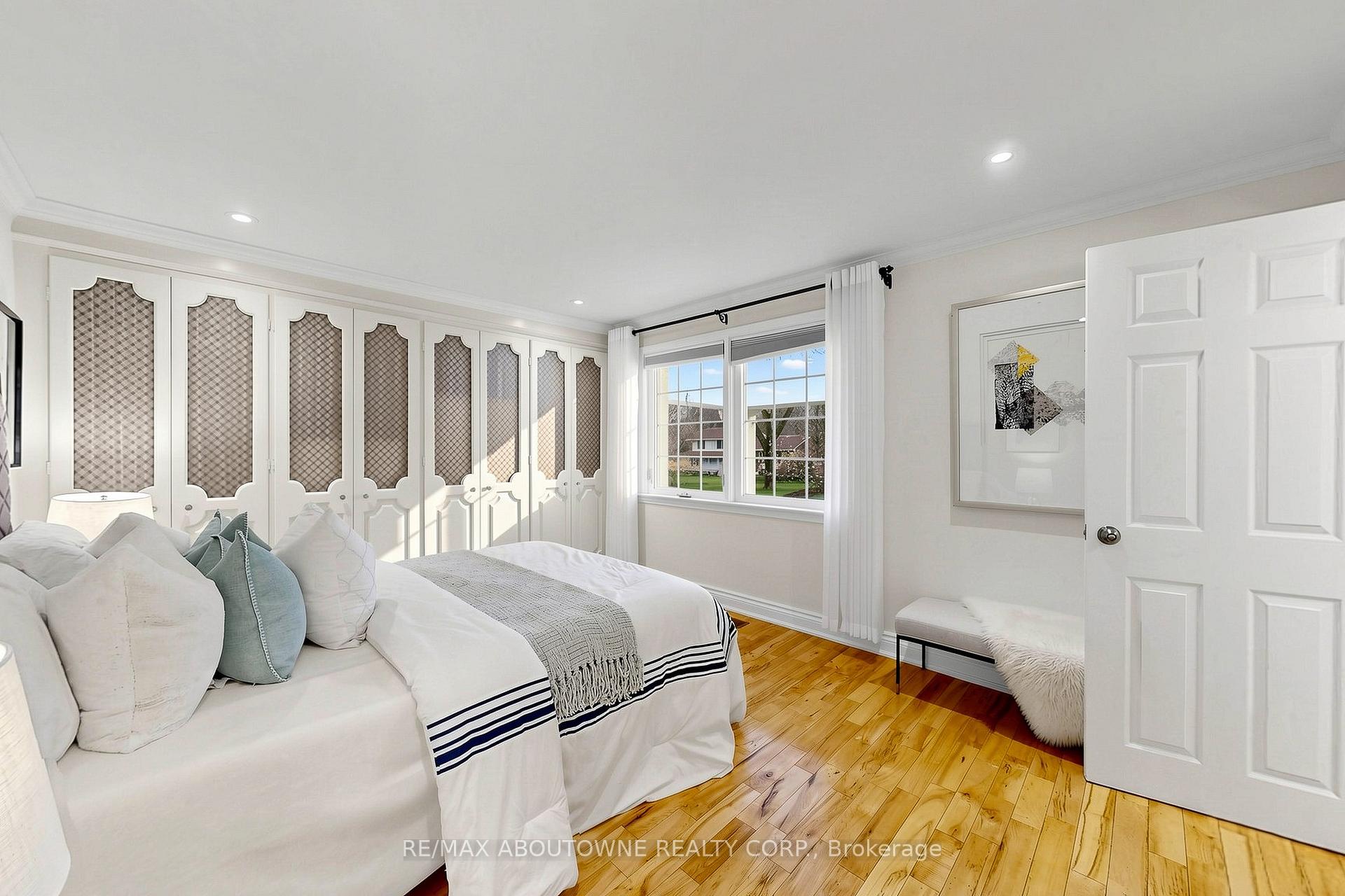 1316 Cambridge Drive