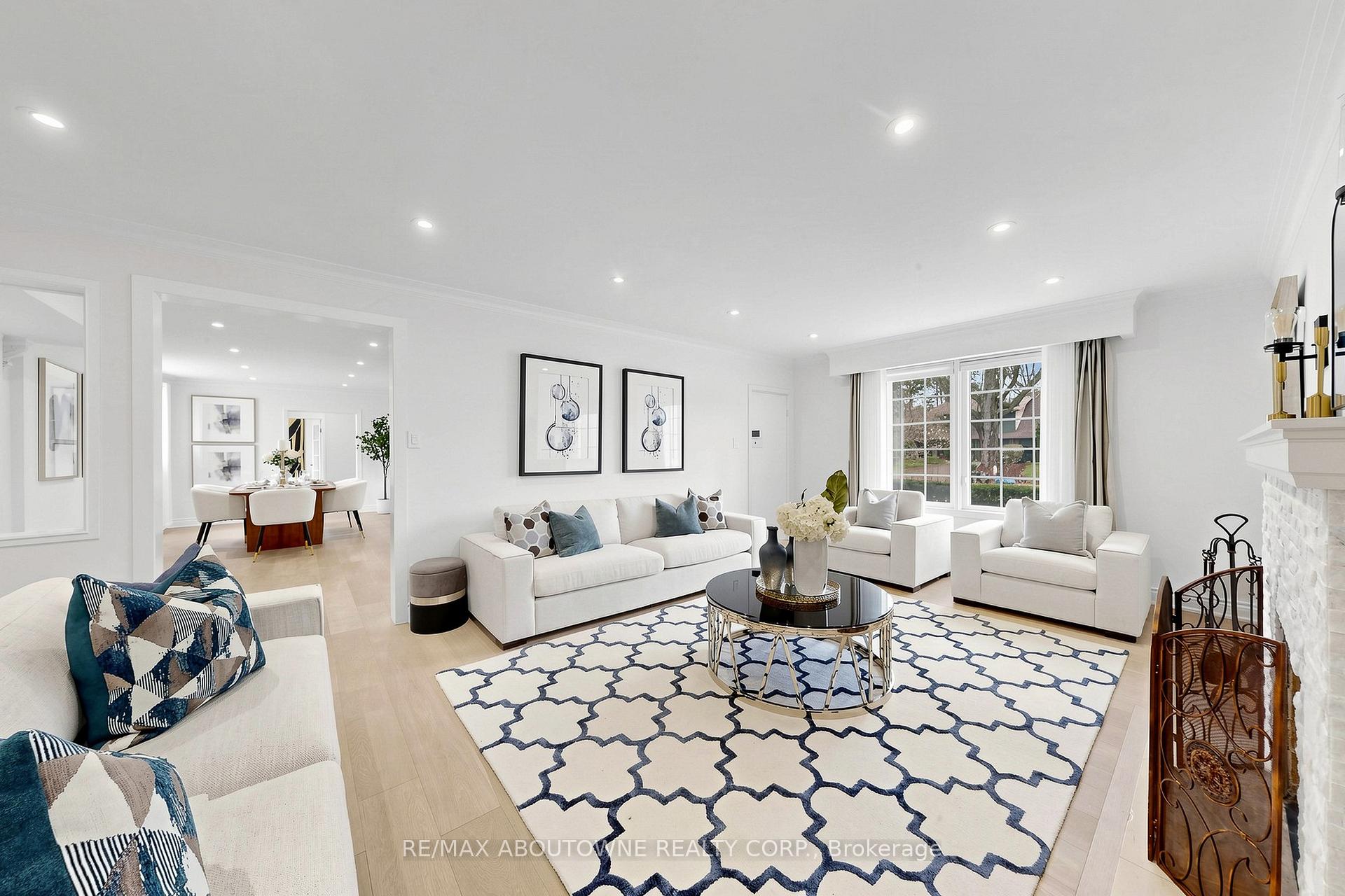 1316 Cambridge Drive