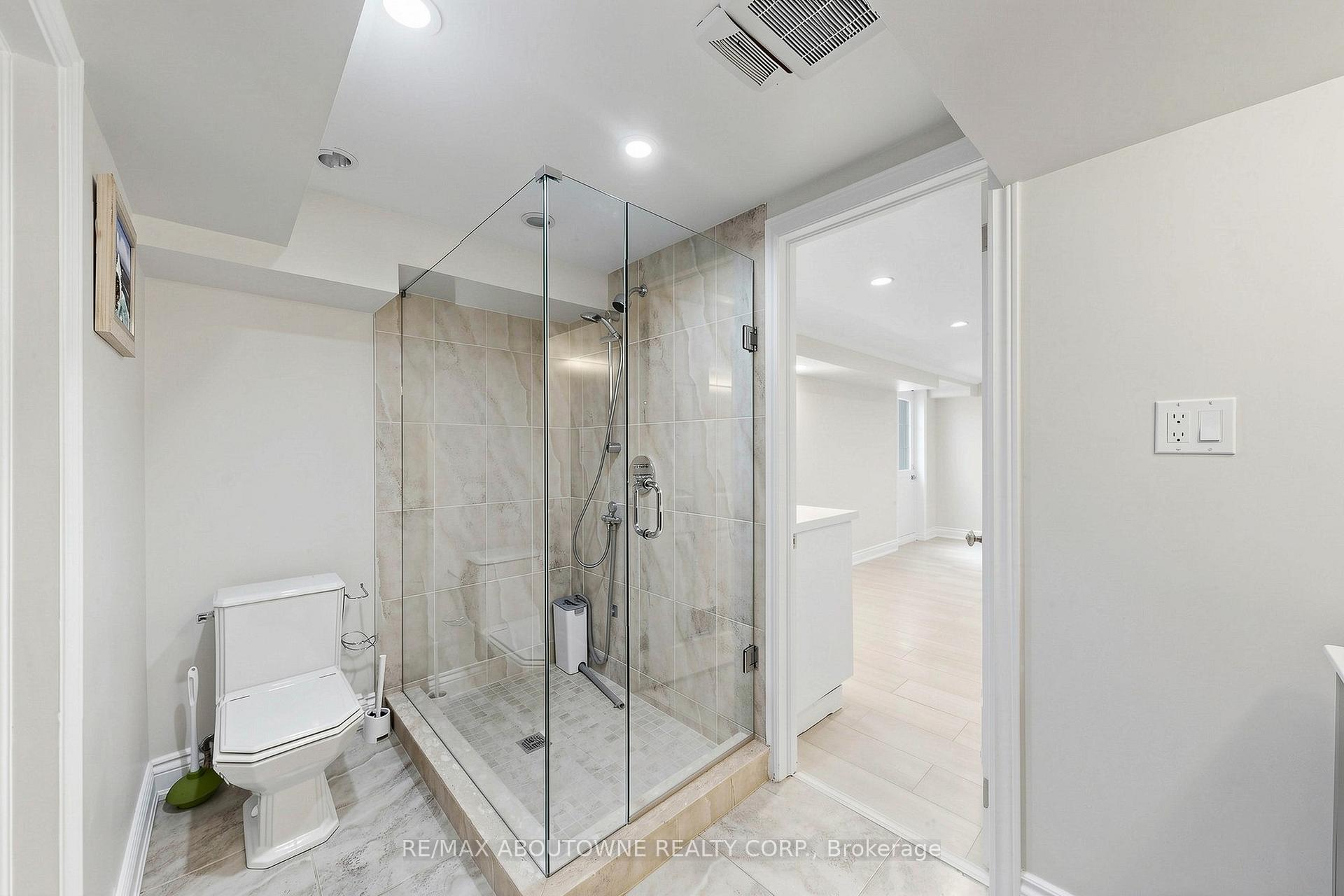 1316 Cambridge Drive