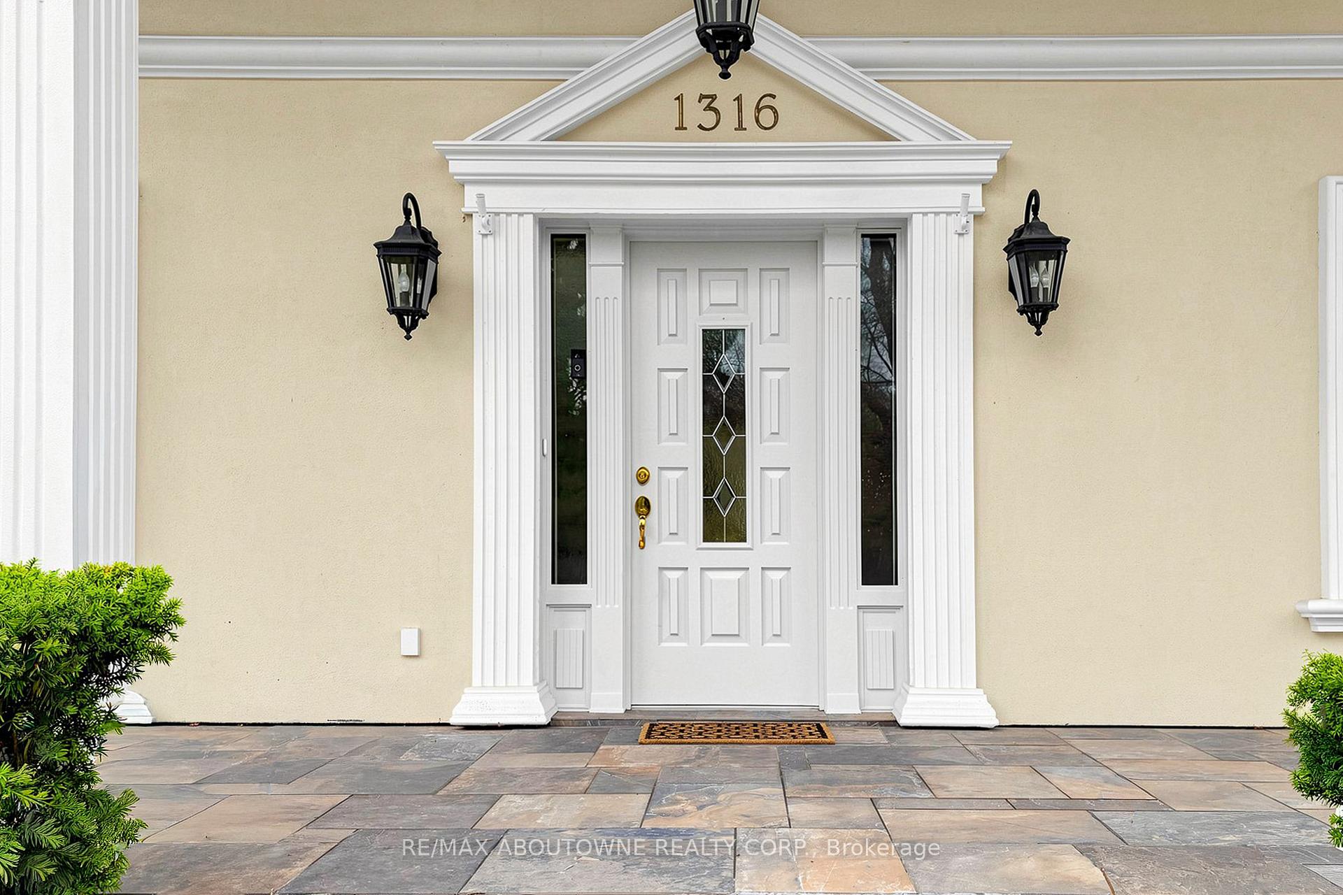 1316 Cambridge Drive