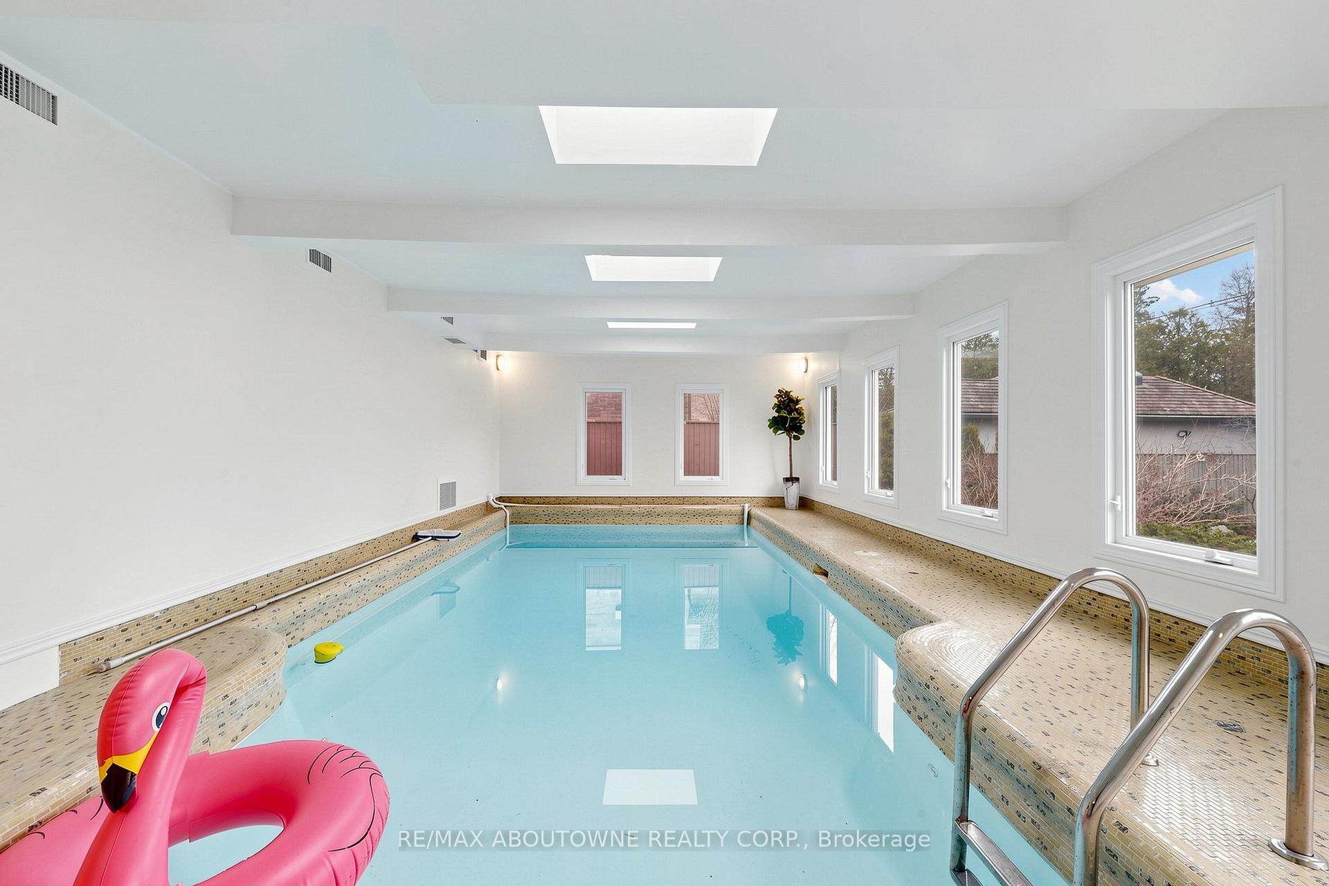 1316 Cambridge Drive