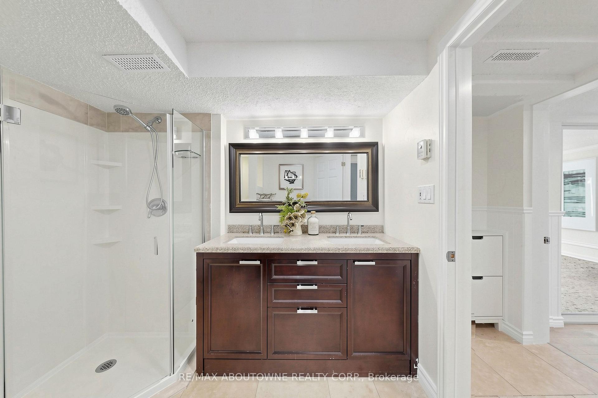 1316 Cambridge Drive