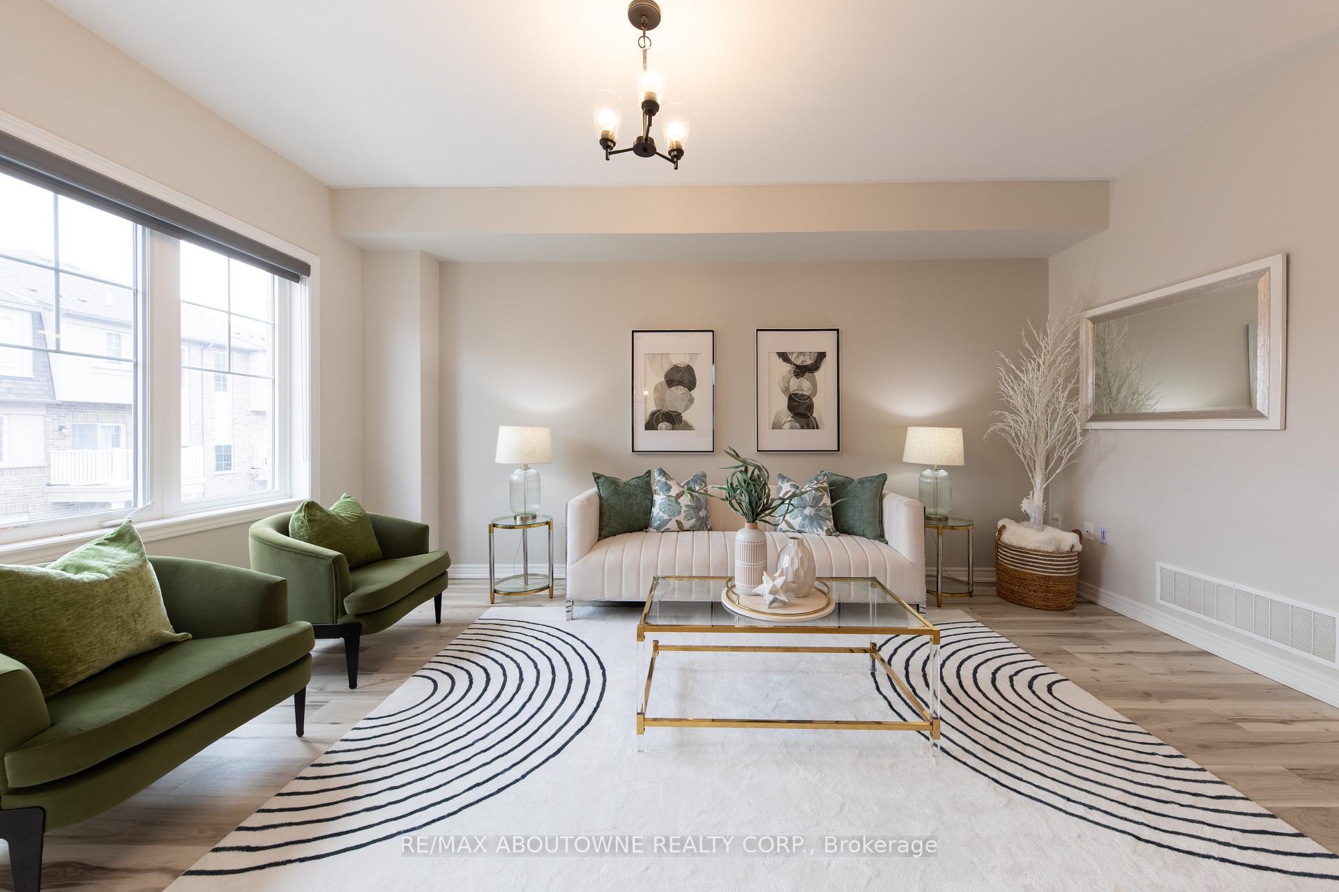 15 Barley Lane, Hamilton, ON L9K 0K1