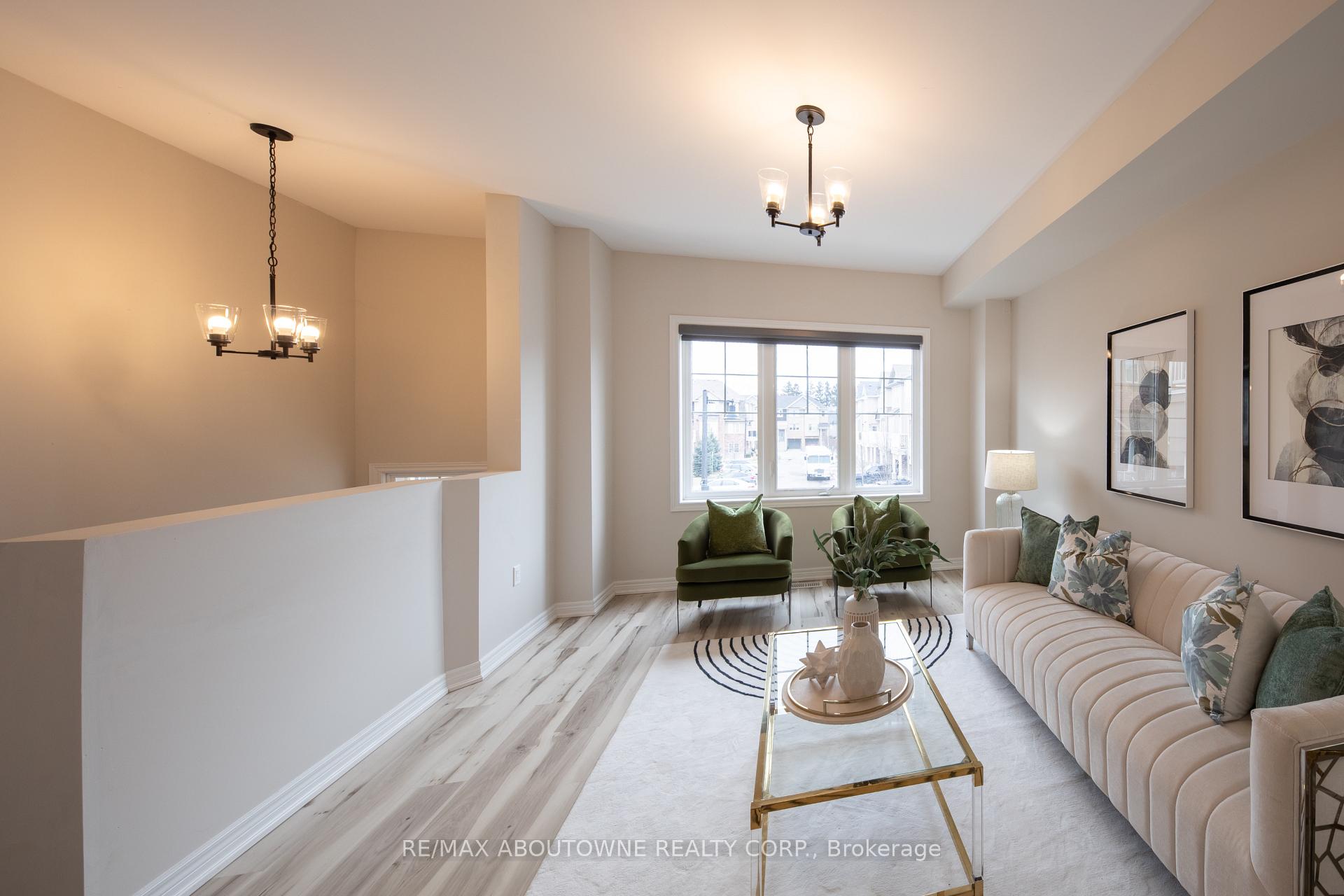 15 Barley Lane, Hamilton, ON L9K 0K1