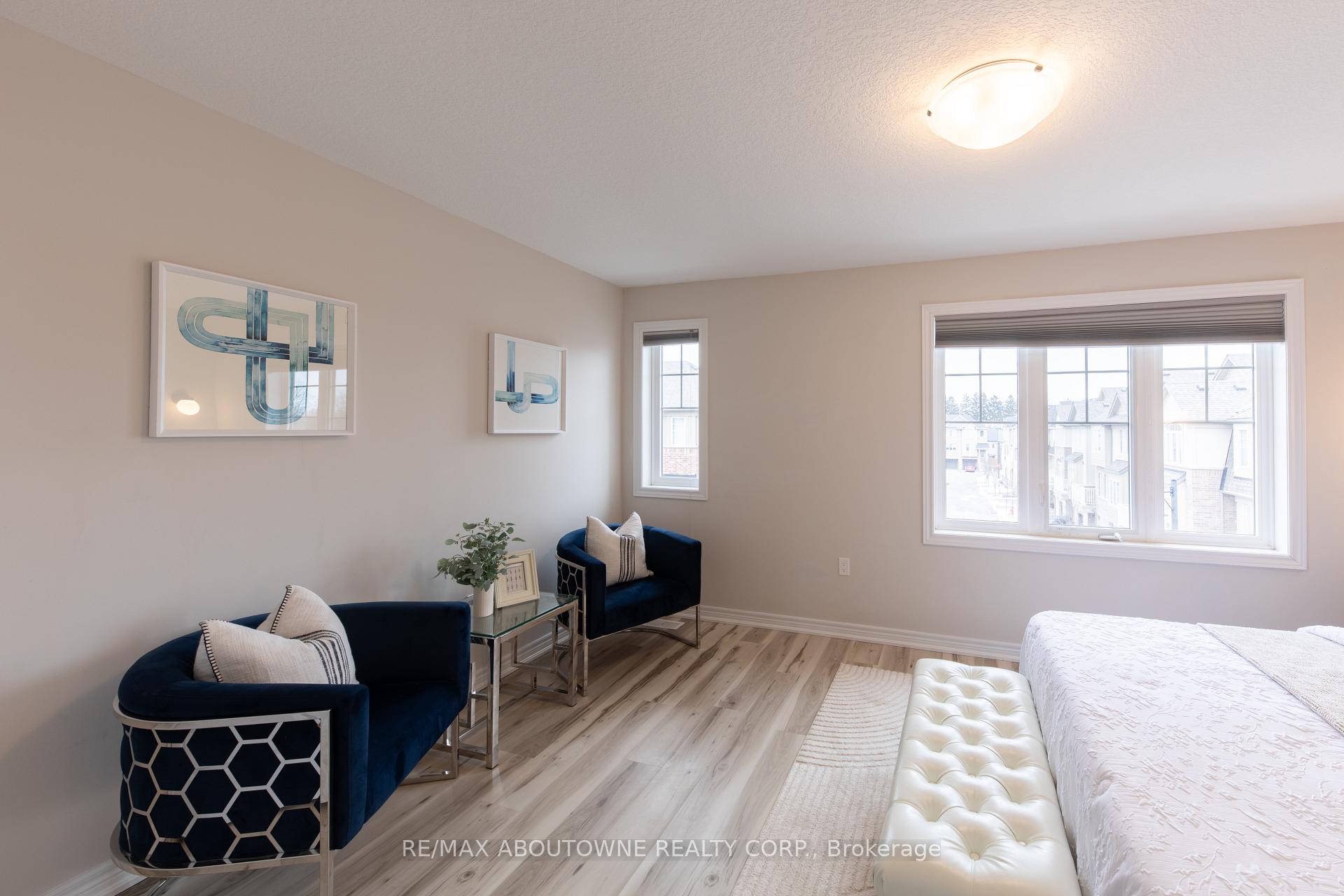 15 Barley Lane, Hamilton, ON L9K 0K1