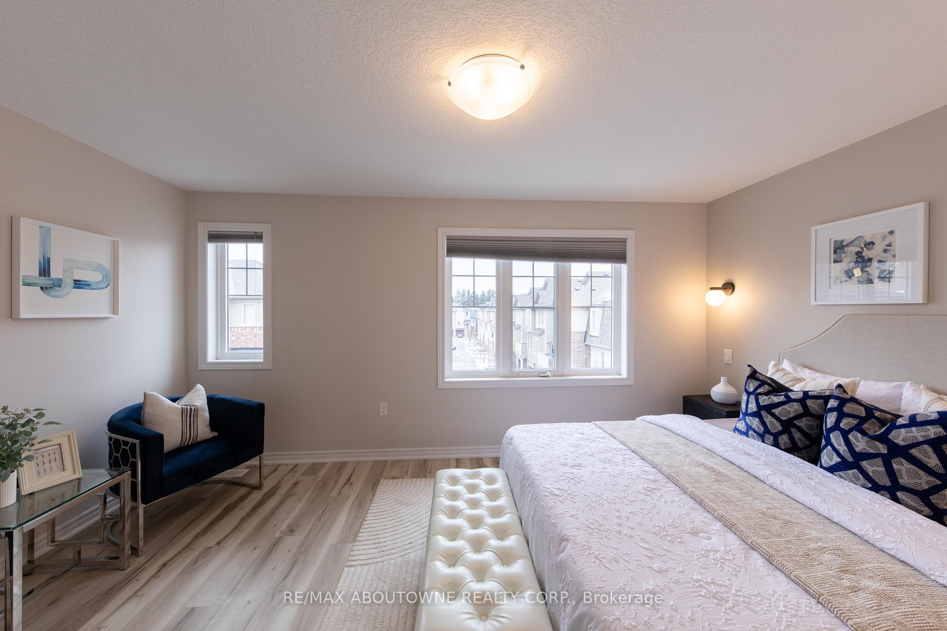 15 Barley Lane, Hamilton, ON L9K 0K1