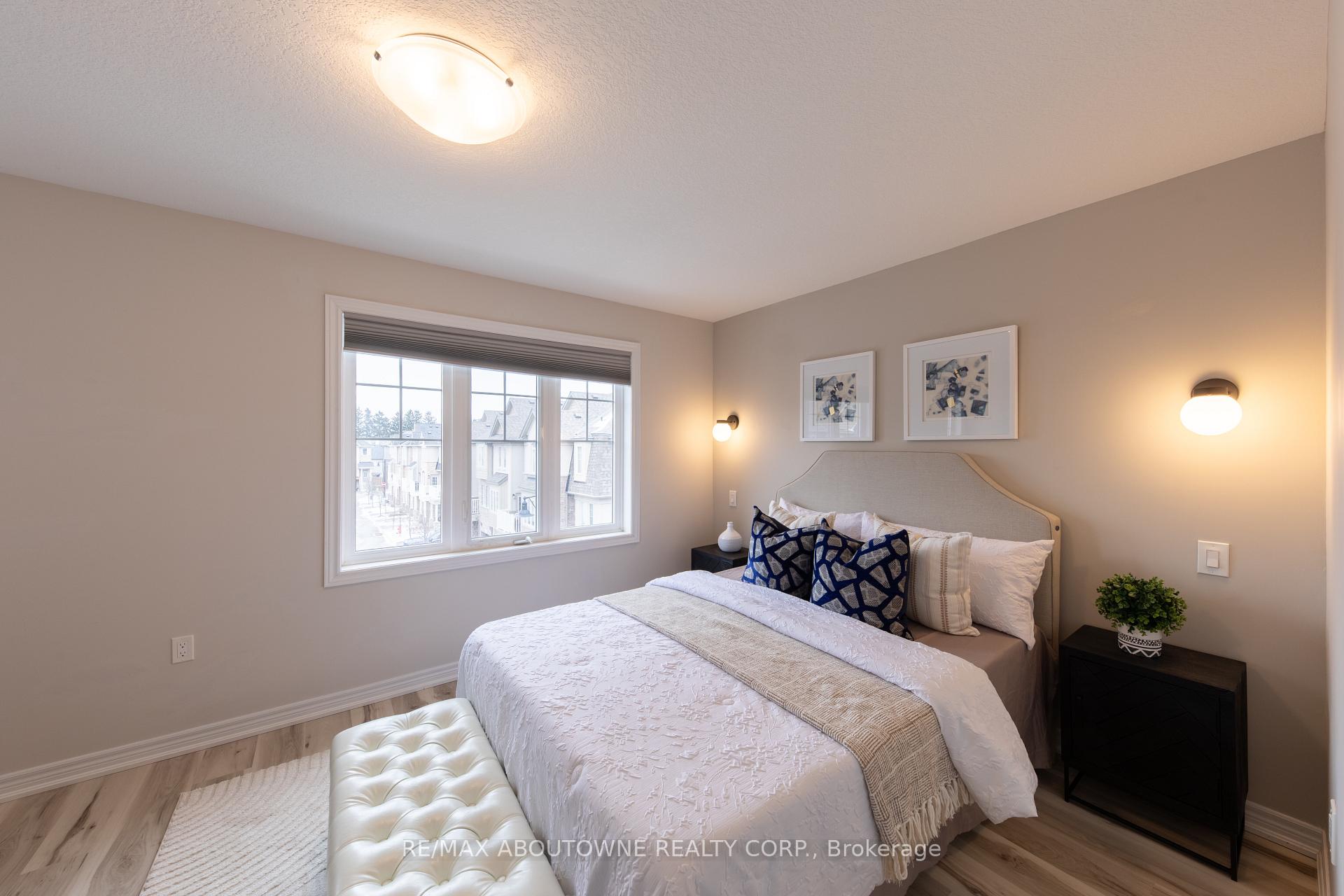 15 Barley Lane, Hamilton, ON L9K 0K1