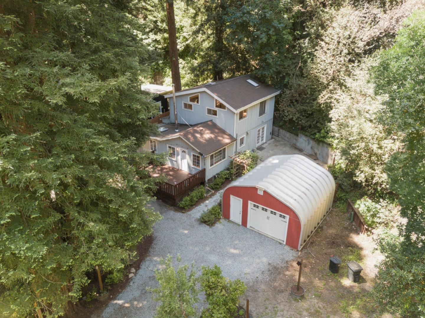 329 Creekside WAY