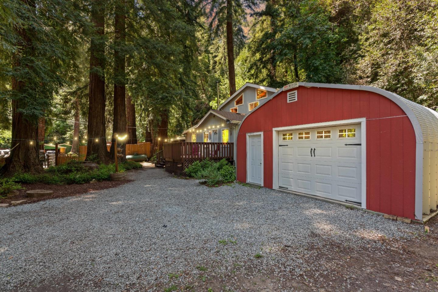 329 Creekside WAY