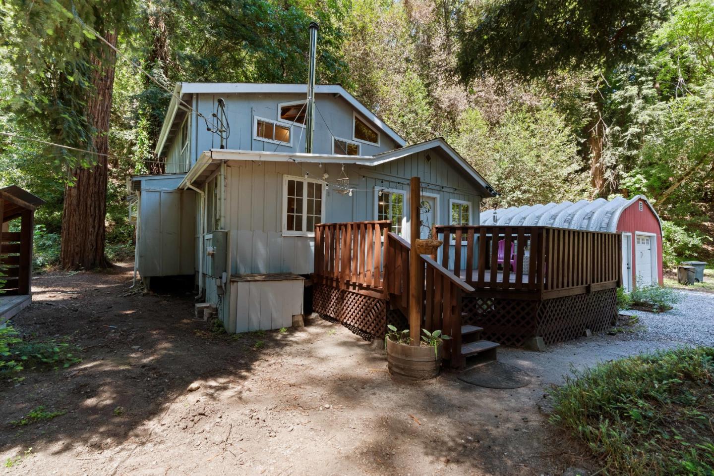 329 Creekside WAY