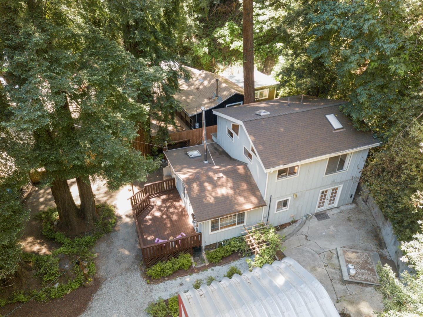 329 Creekside WAY