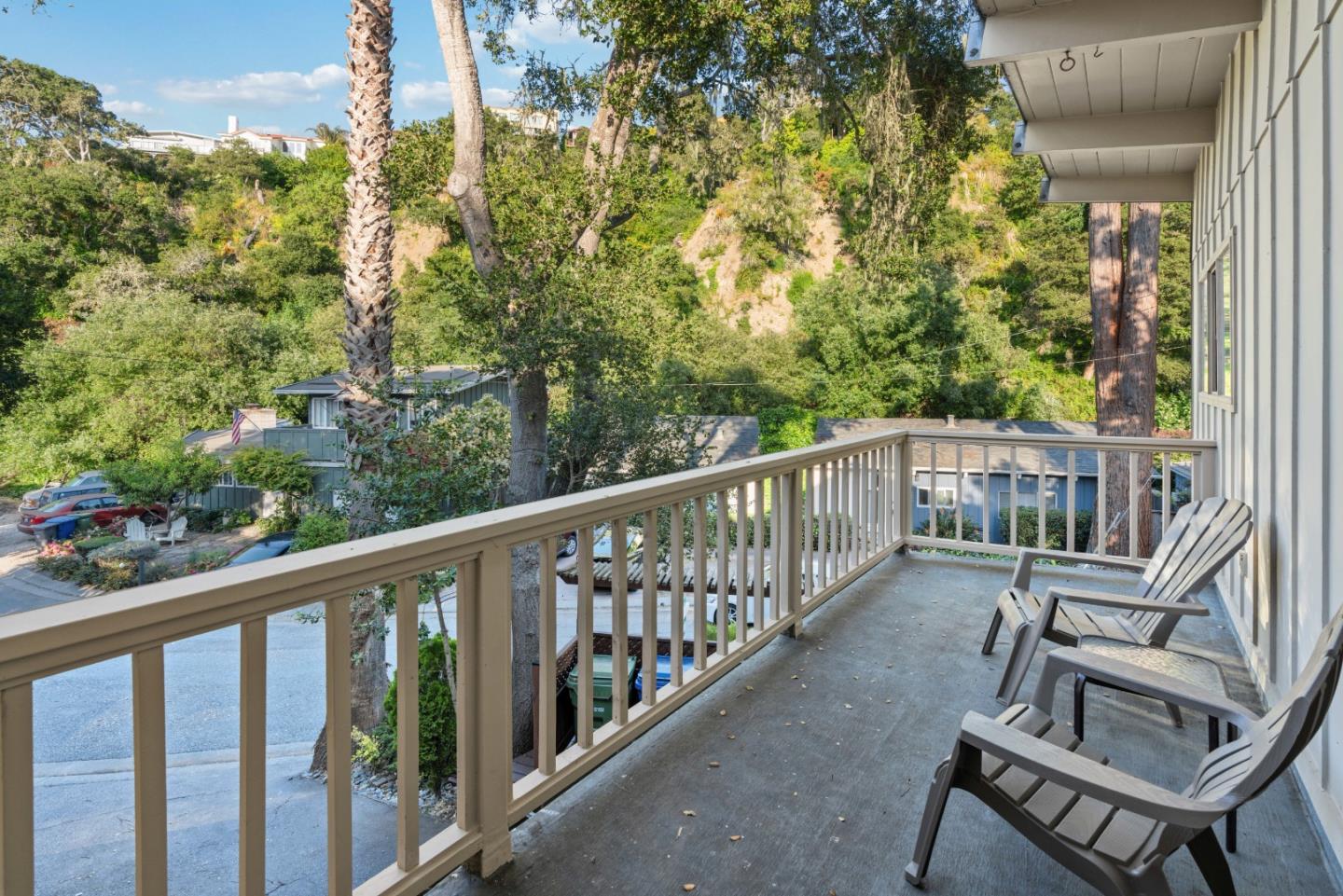 233 Lake CT
