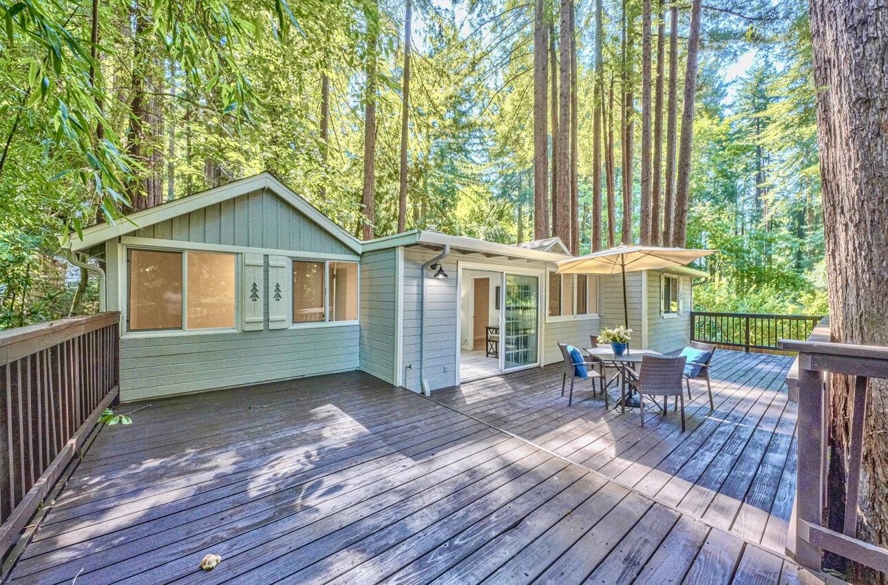 191 Redwood WAY