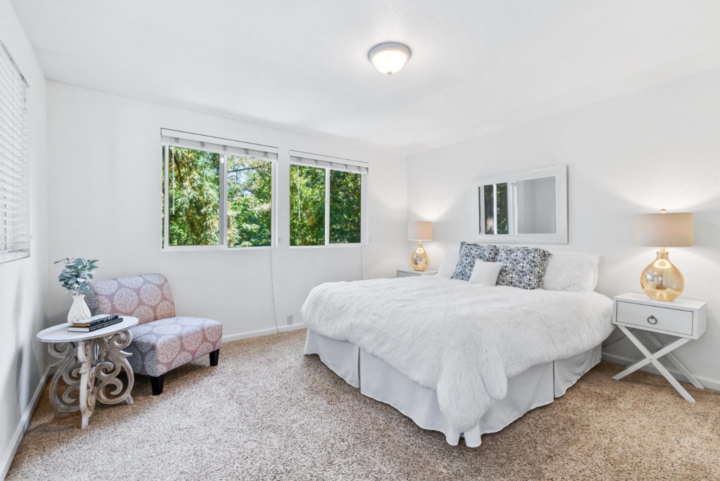 115 Shadowbrook RD