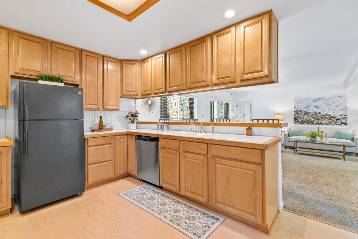 115 Shadowbrook RD