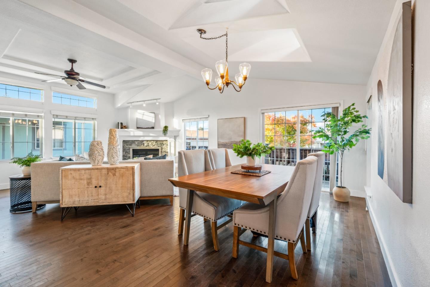 444 Whispering Pines DR 16