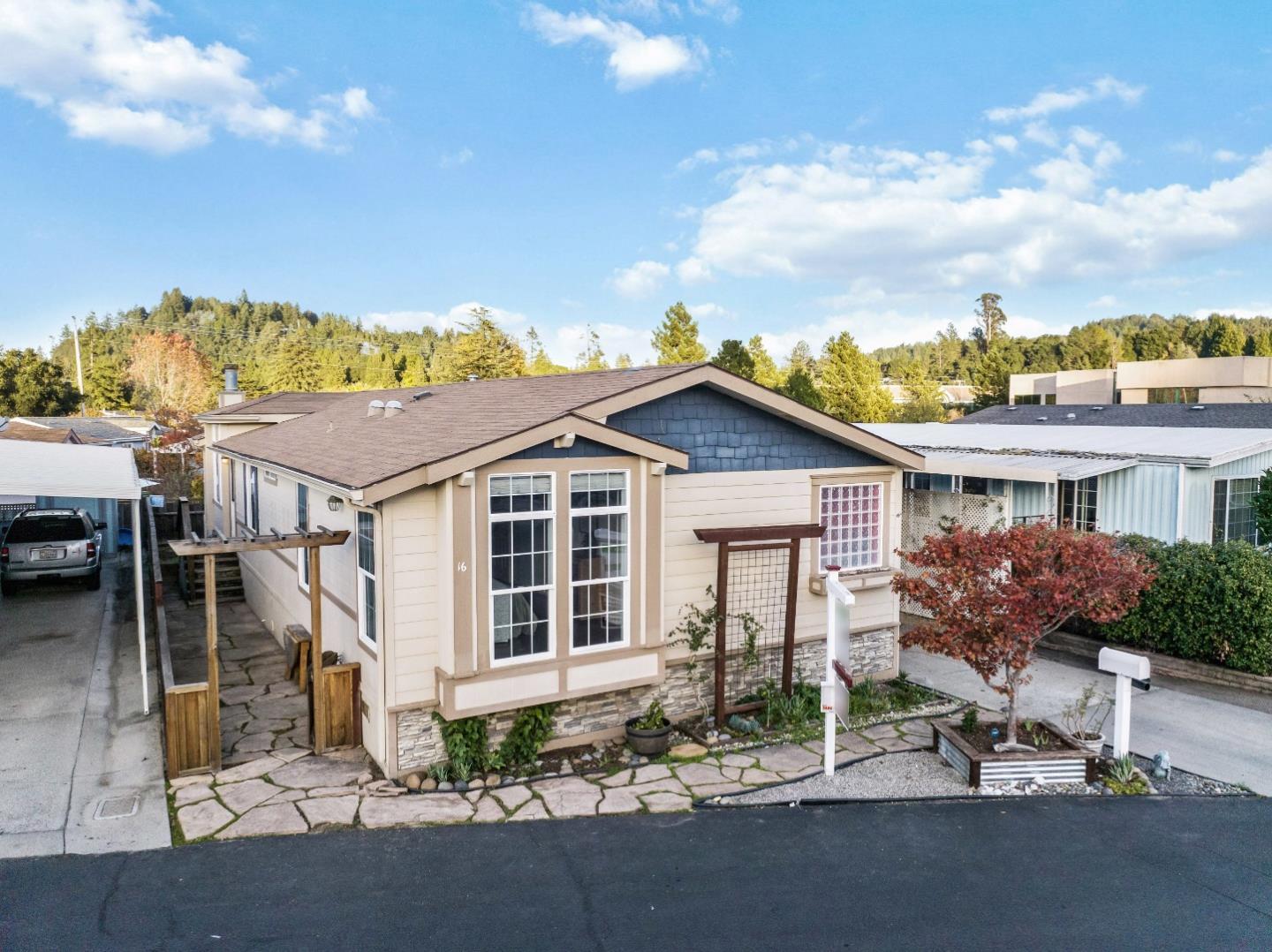 444 Whispering Pines DR 16