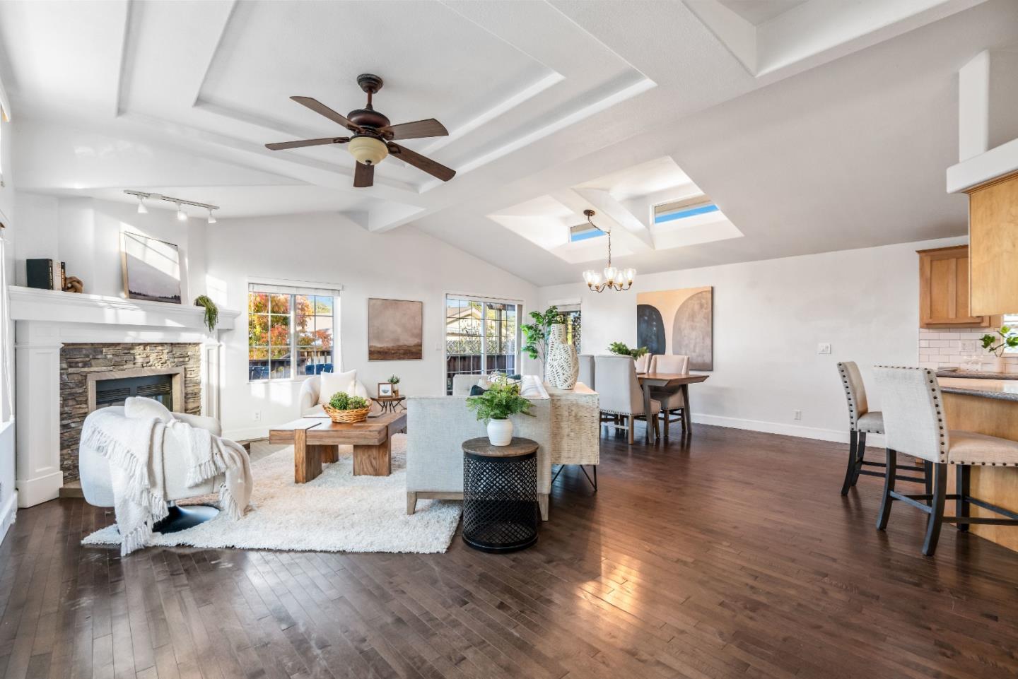 444 Whispering Pines DR 16