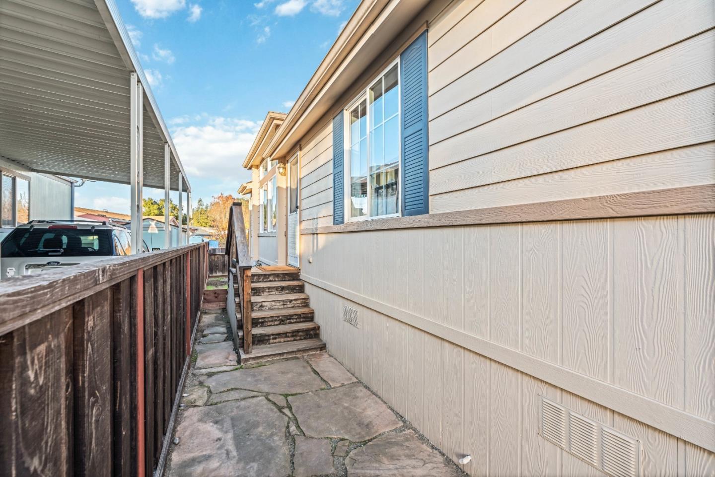 444 Whispering Pines DR 16