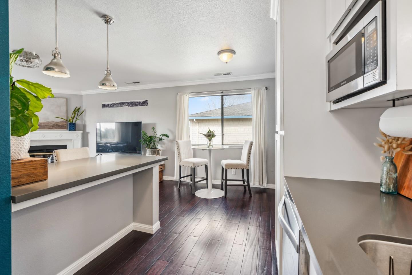 244 Green Meadow DR D