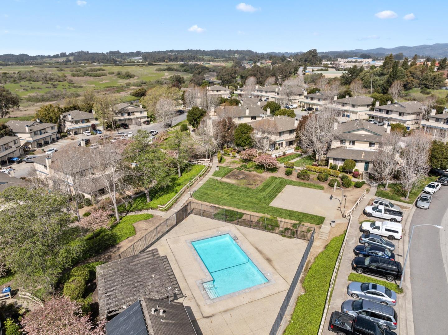 244 Green Meadow DR D