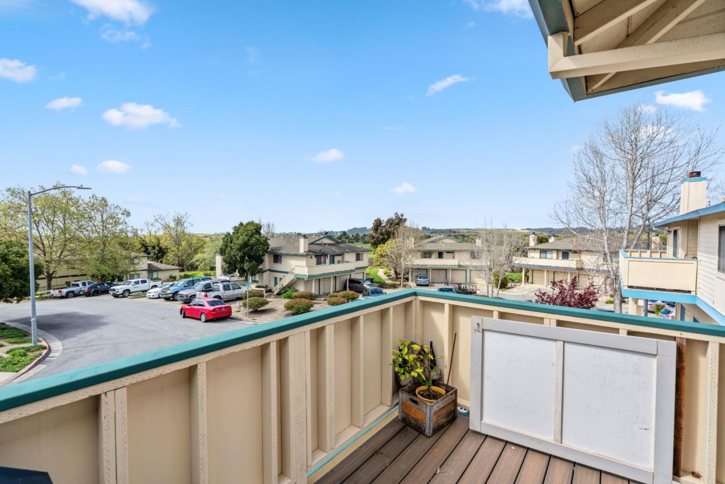 244 Green Meadow DR D