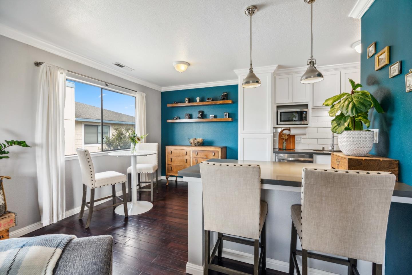 244 Green Meadow DR D