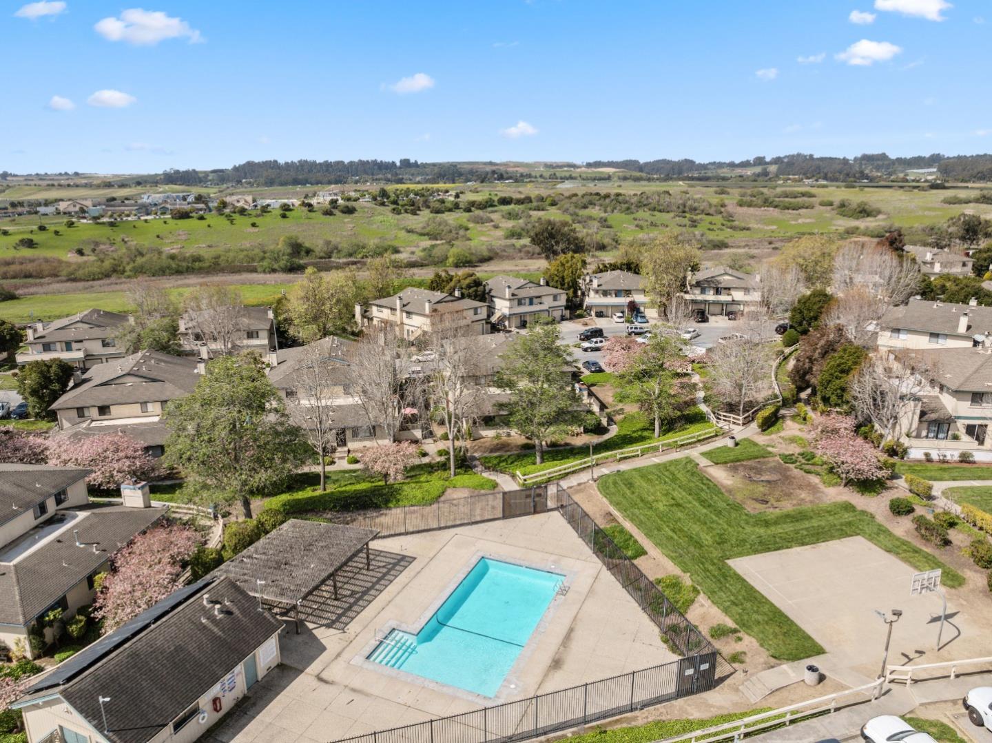 244 Green Meadow DR D