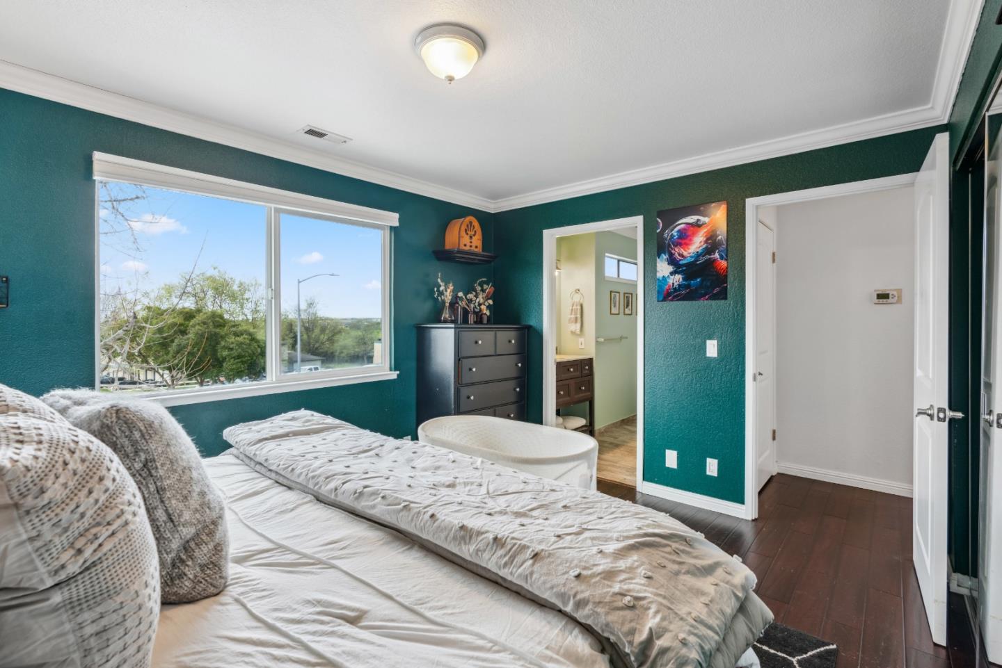 244 Green Meadow DR D