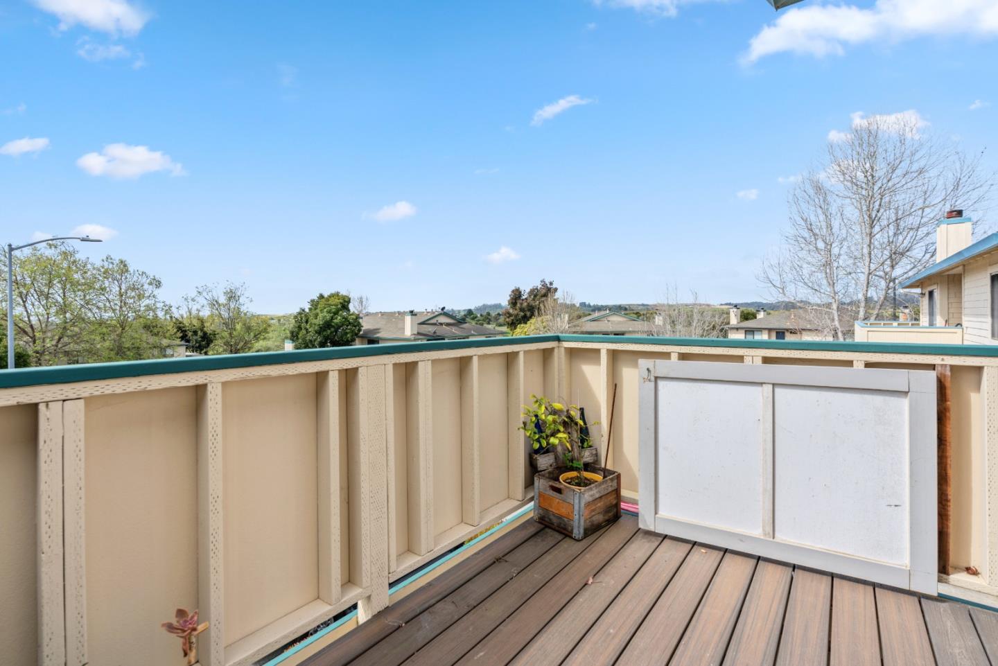 244 Green Meadow DR D